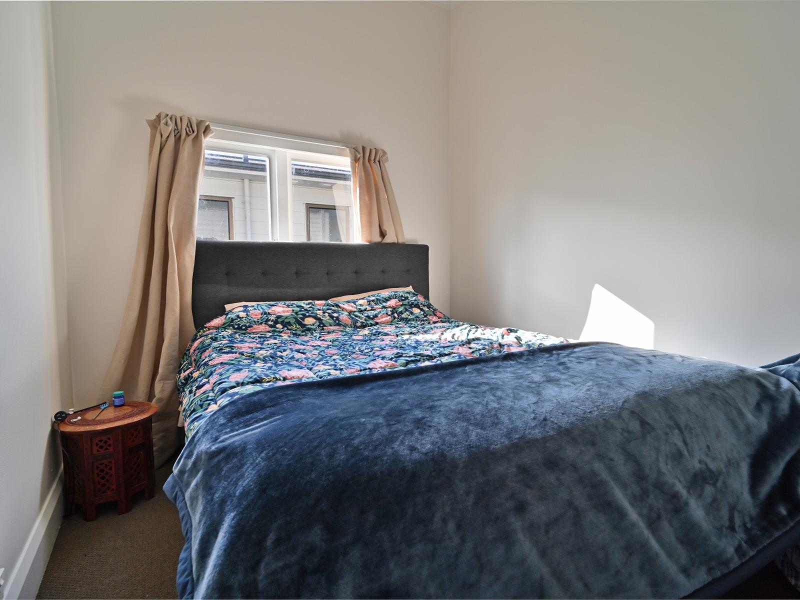 900 Albert Street, Parkvale