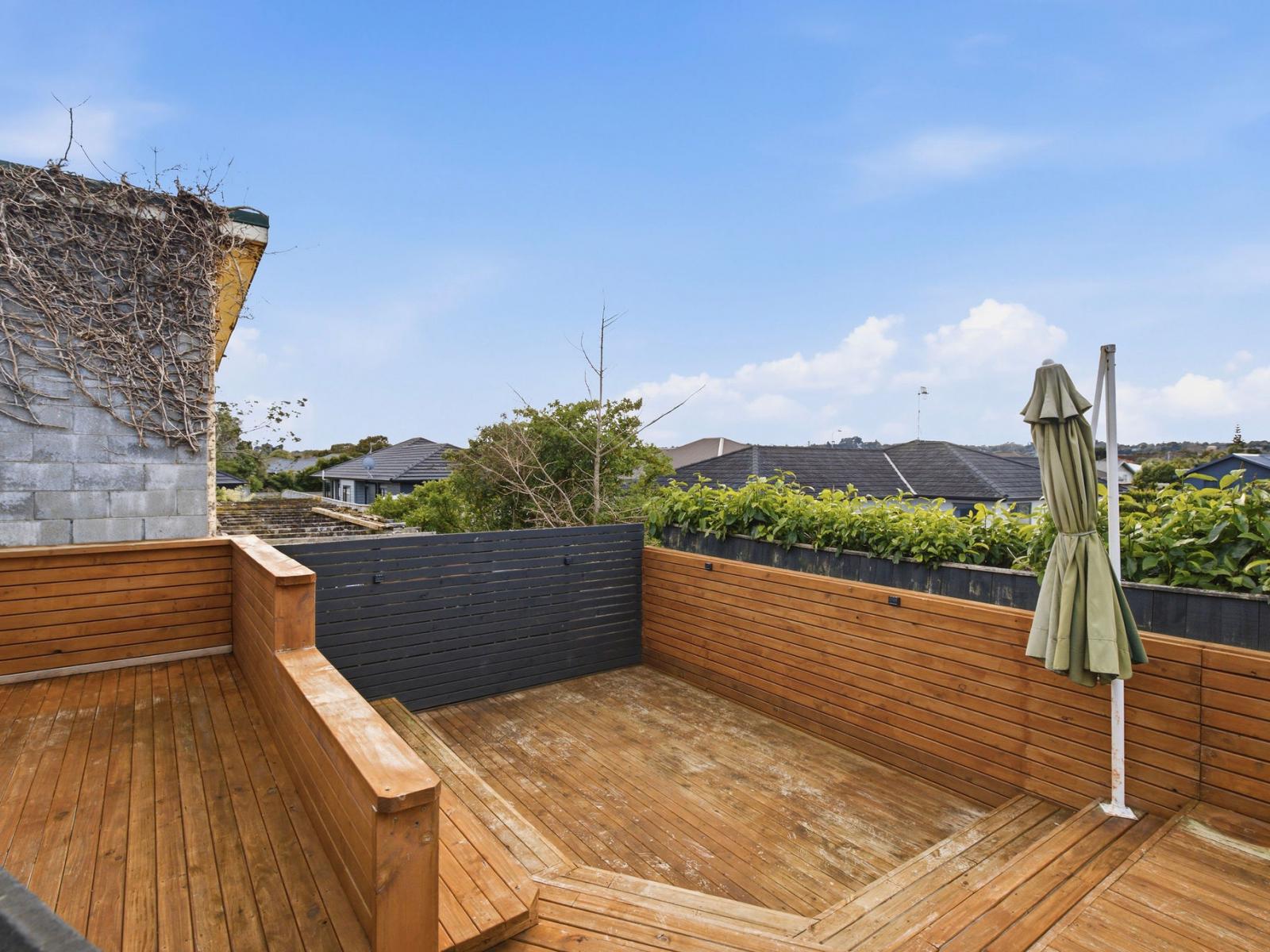 18 Lincoln Road, Springvale
