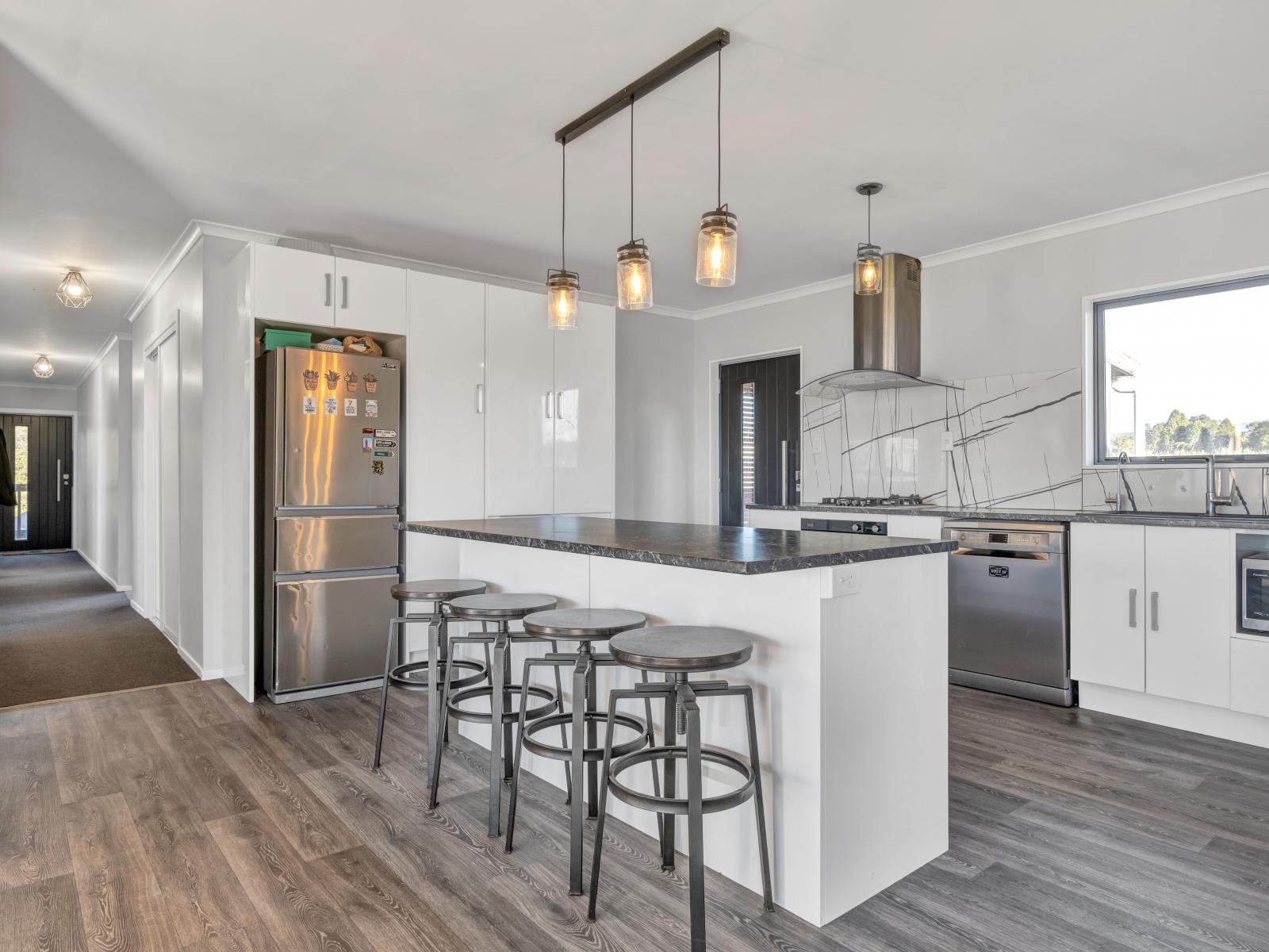 83 Peters Road, Kaimiro