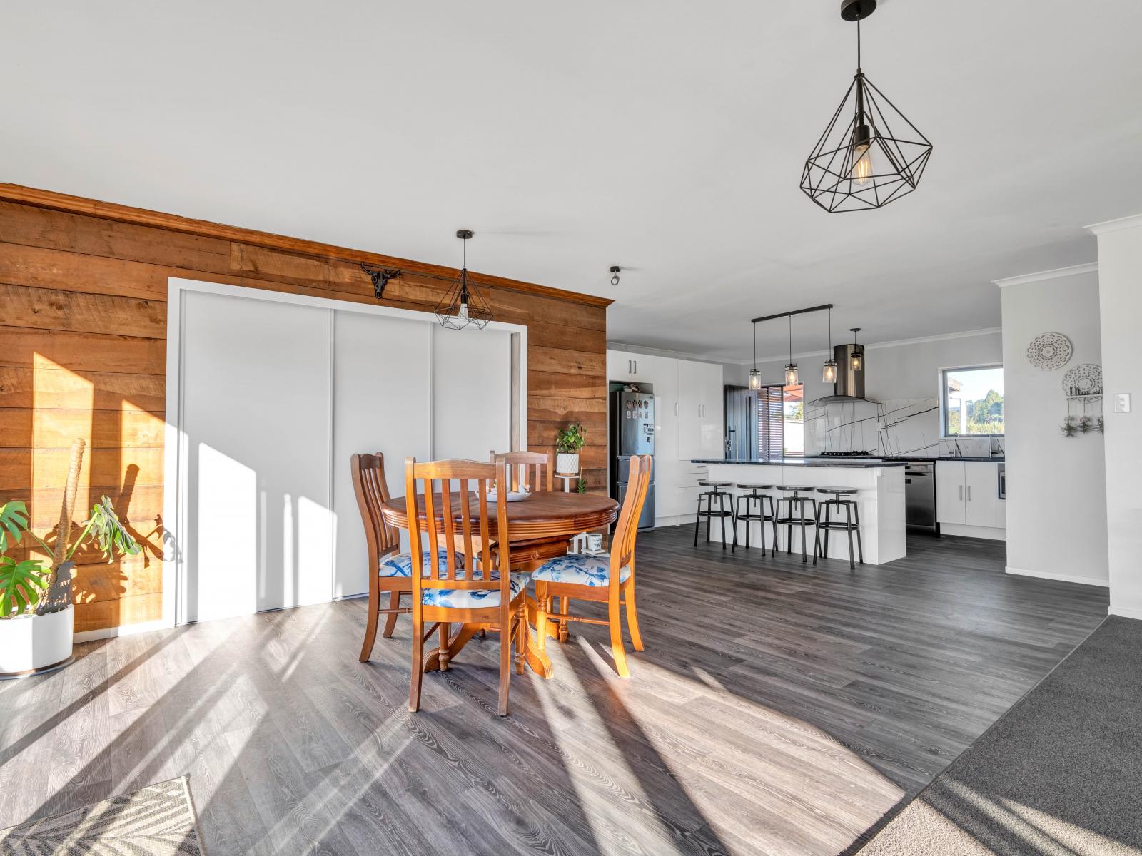 83 Peters Road, Kaimiro