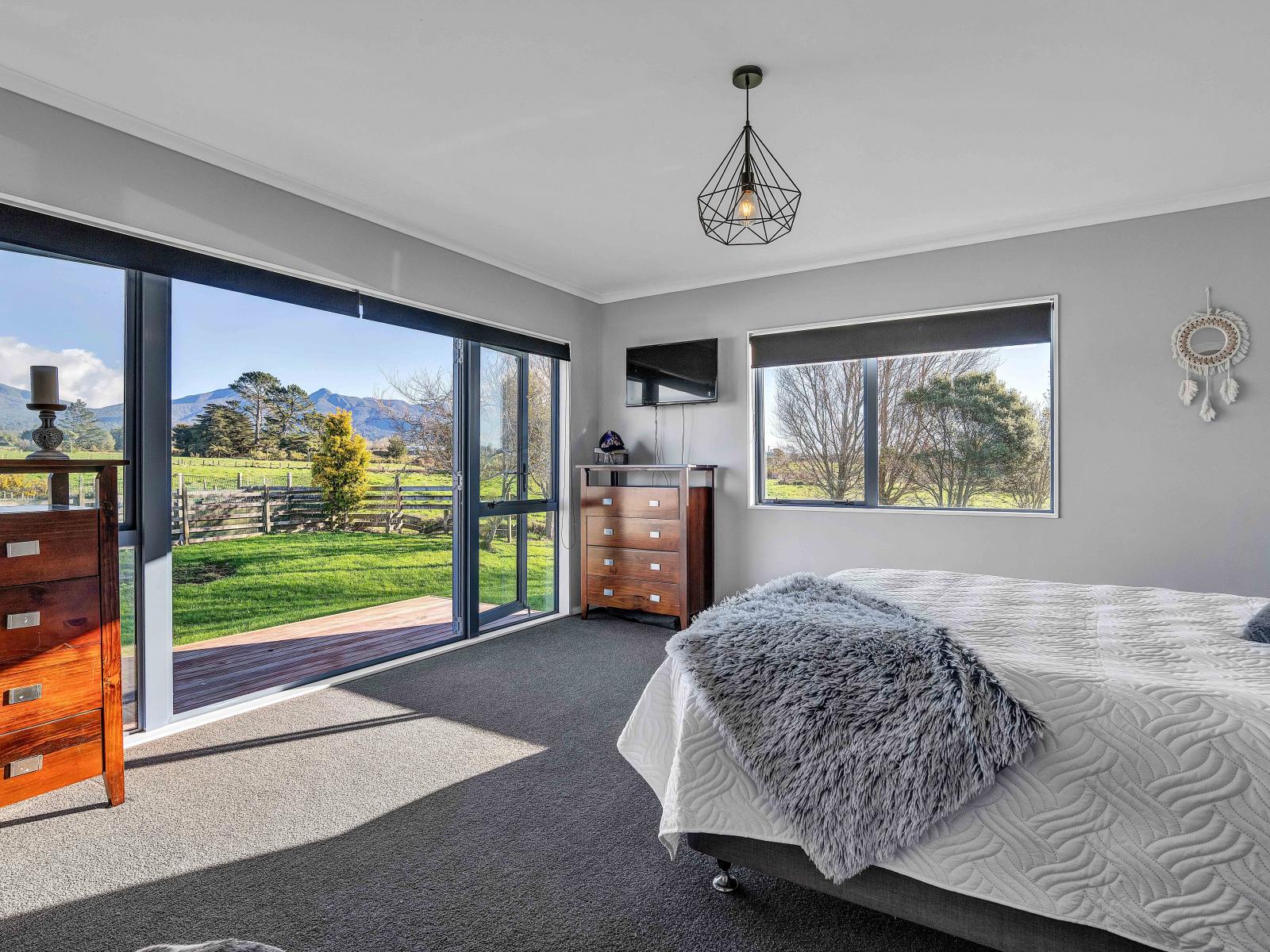 83 Peters Road, Kaimiro