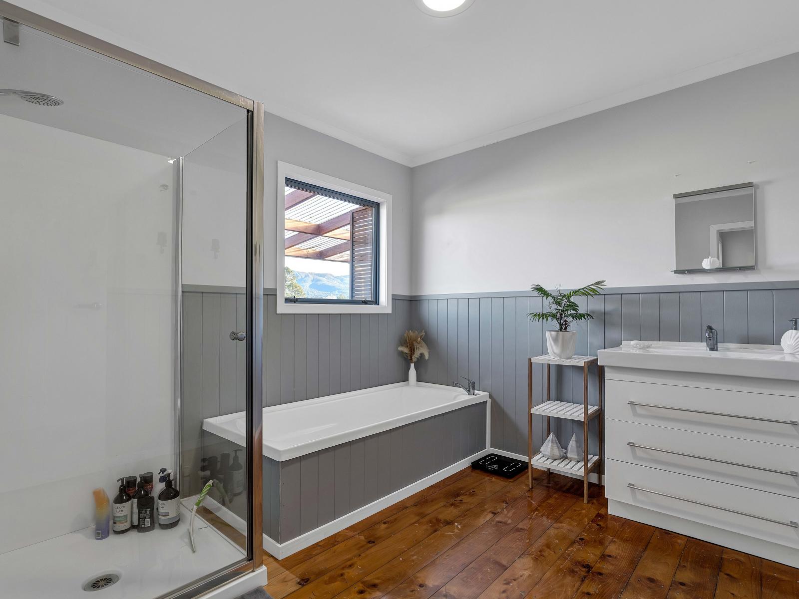 83 Peters Road, Kaimiro