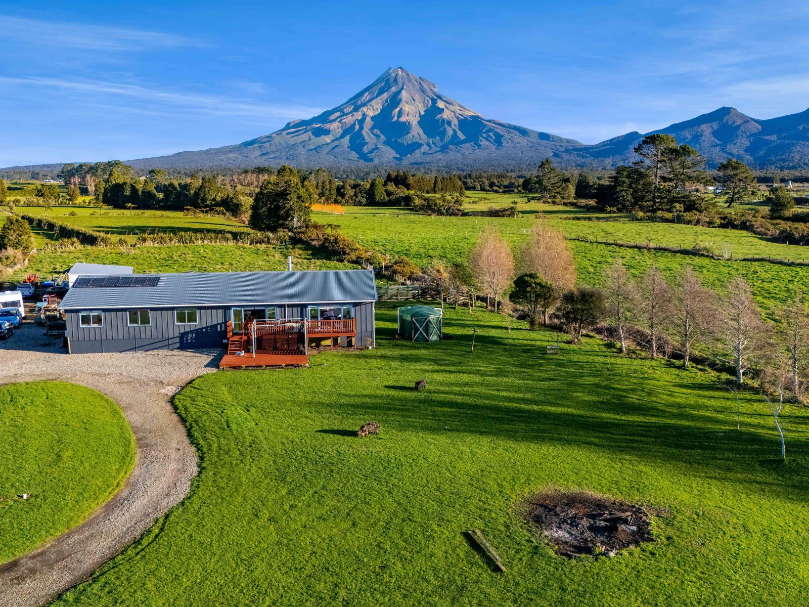 83 Peters Road, Kaimiro