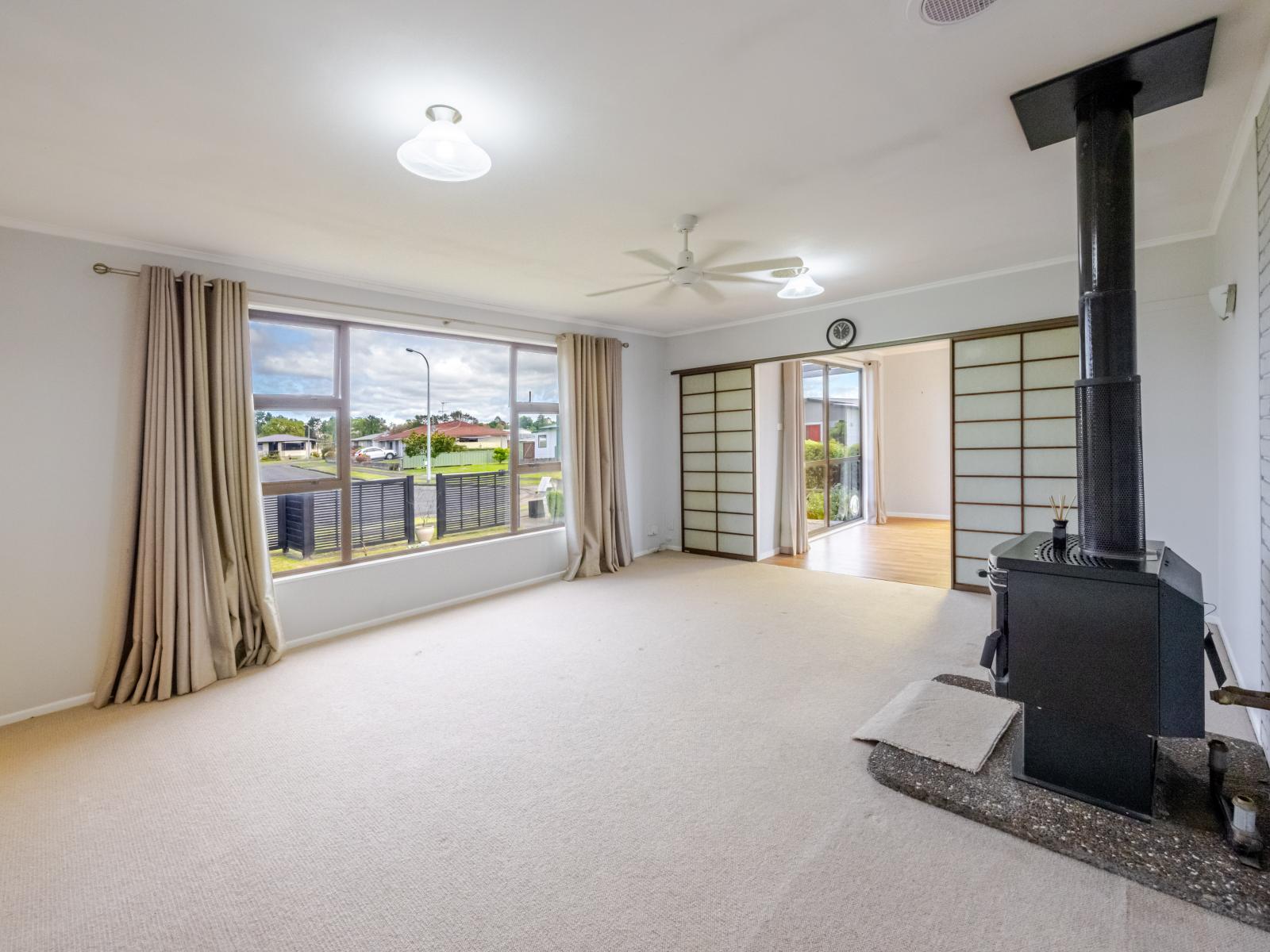 9 Willow Grove, Waipukurau