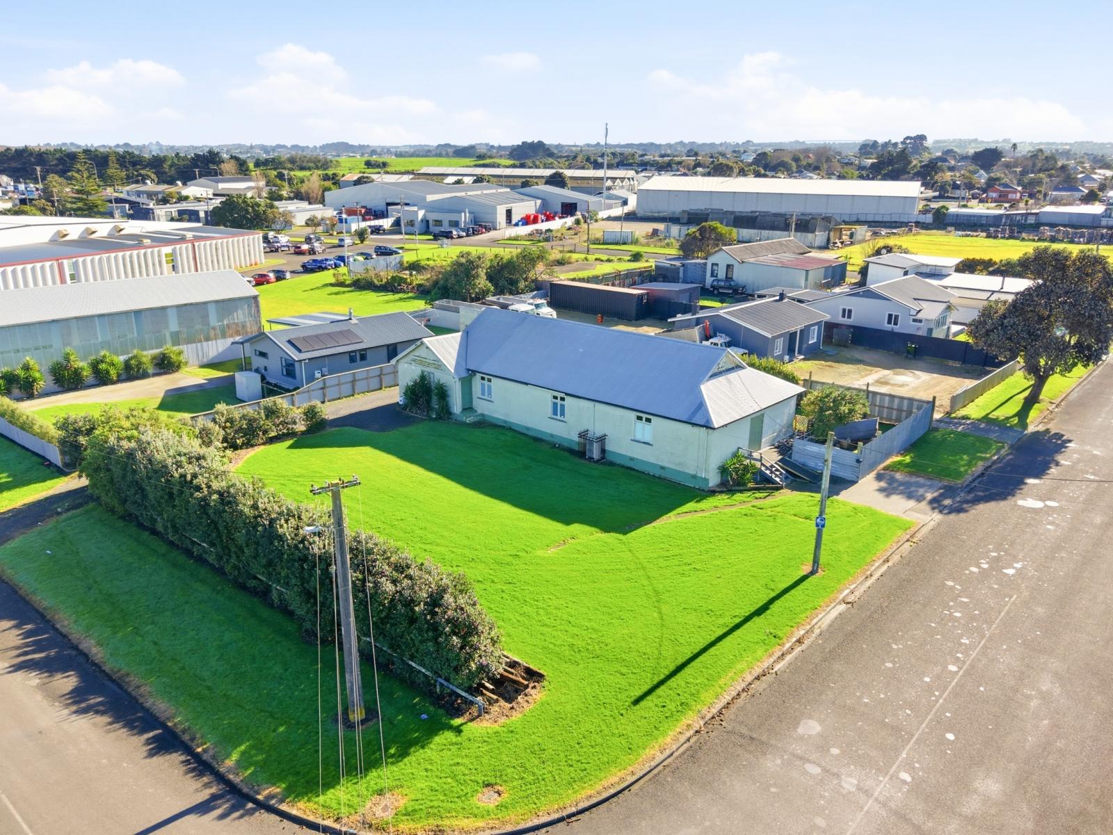 18 Beach Road, Castlecliff