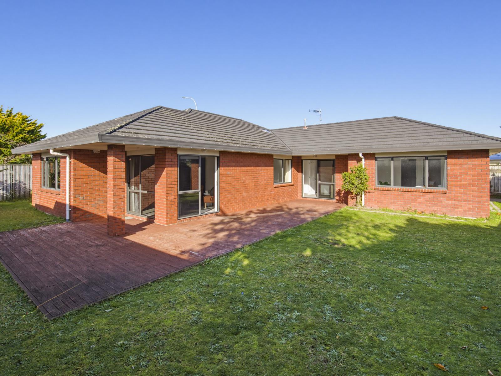 168 Guildford Drive, Paraparaumu Beach