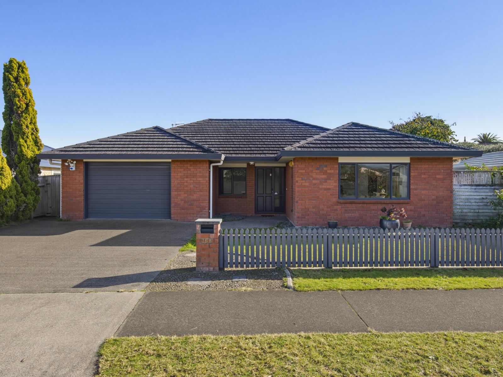 168 Guildford Drive, Paraparaumu Beach