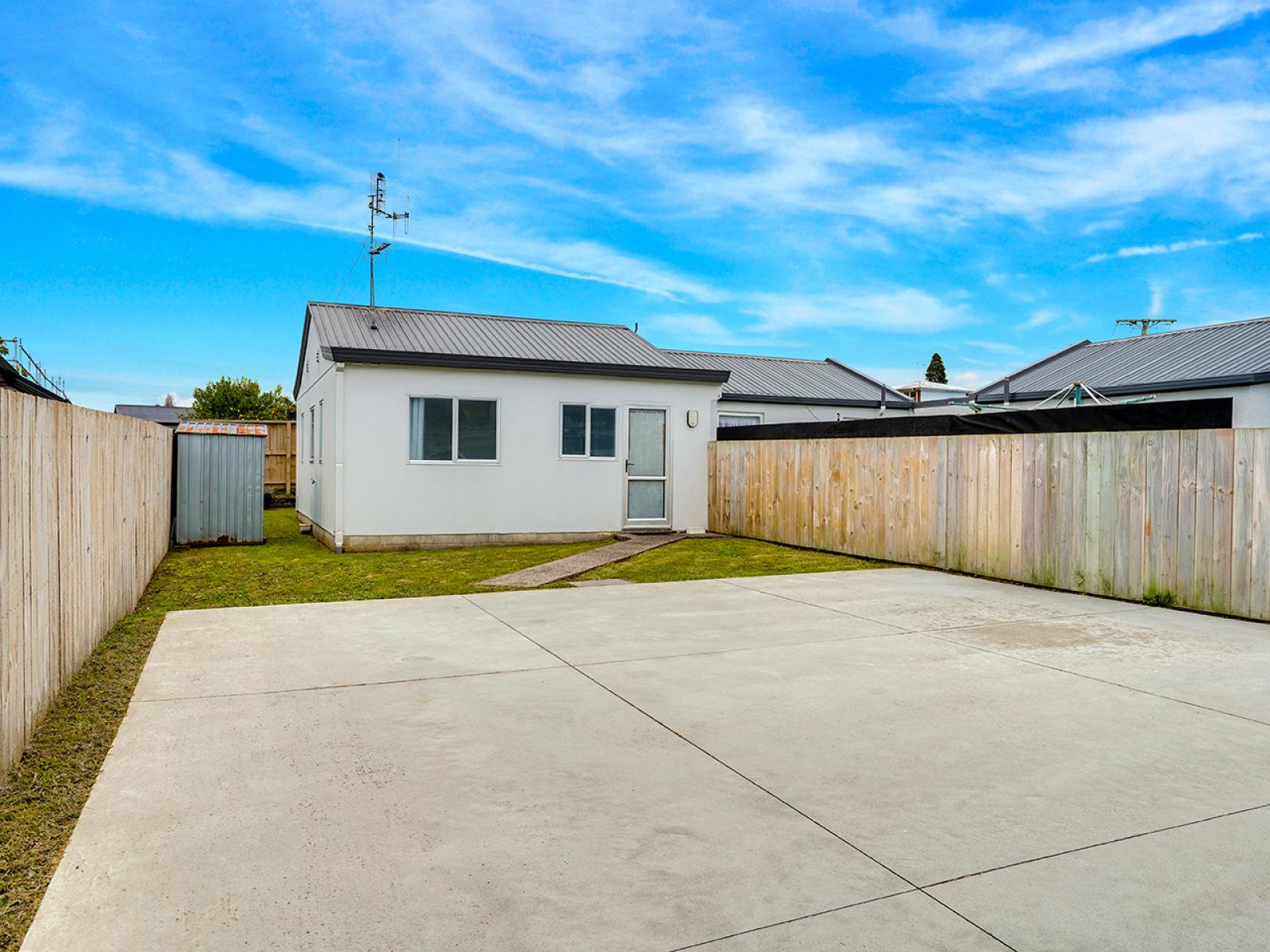34B Cowley Drive, Temple View