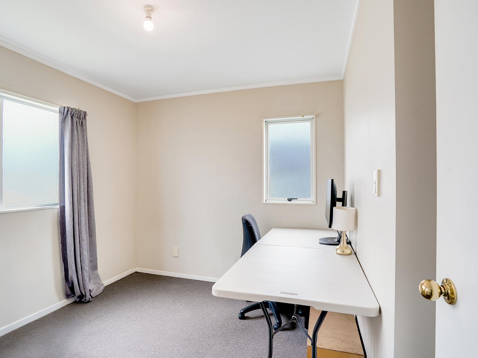 34B Cowley Drive, Temple View