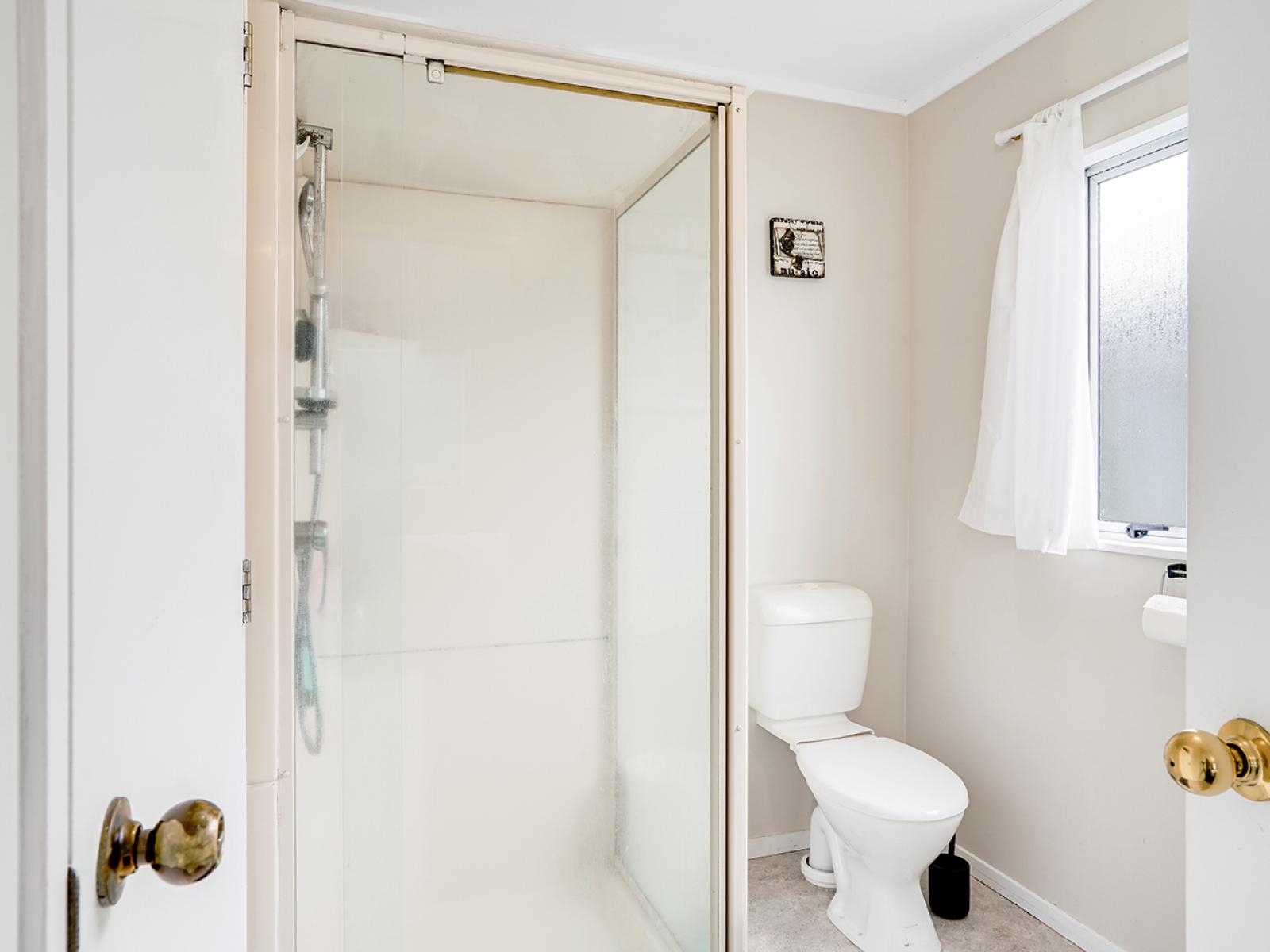 34B Cowley Drive, Temple View