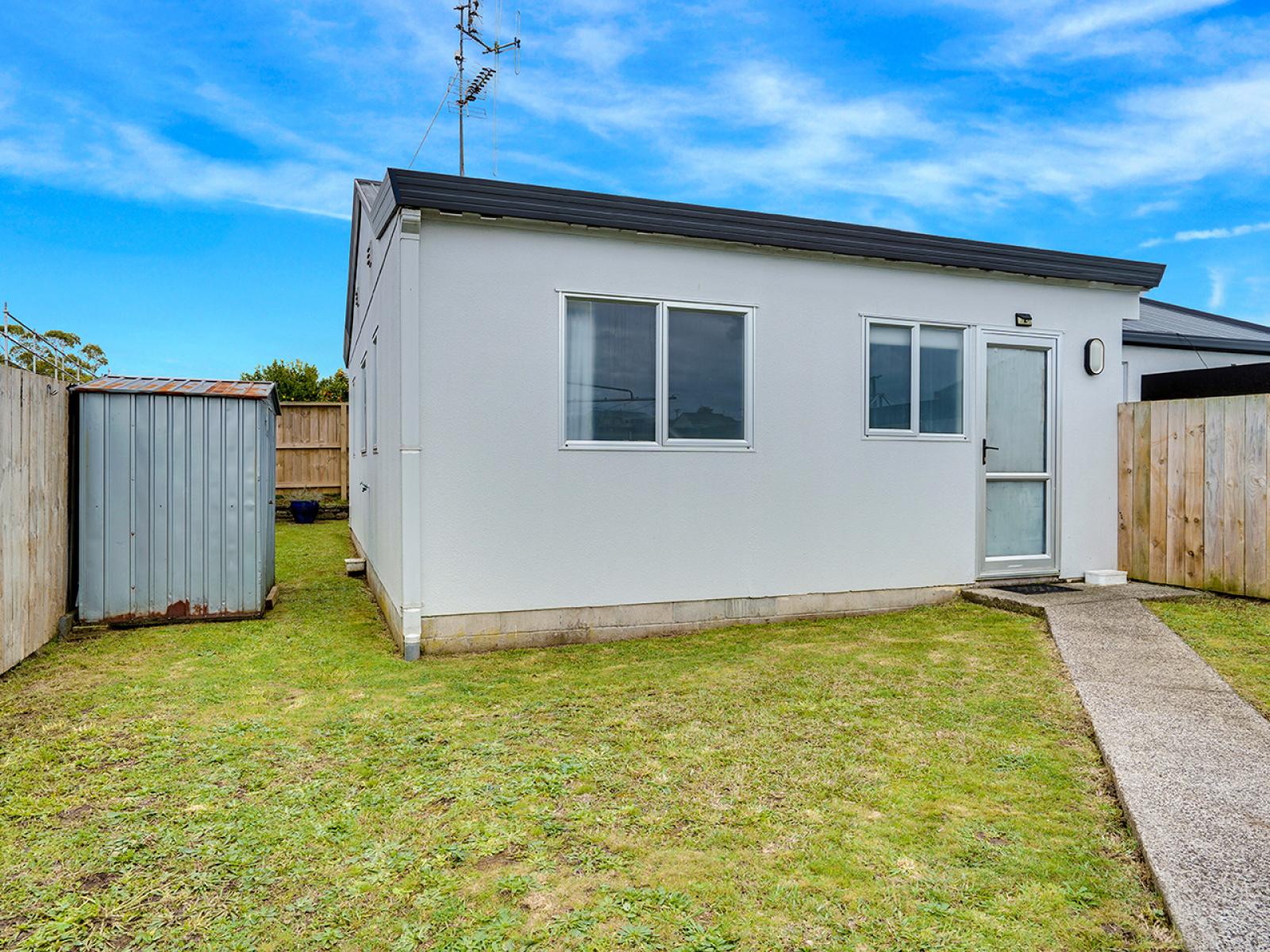 34B Cowley Drive, Temple View