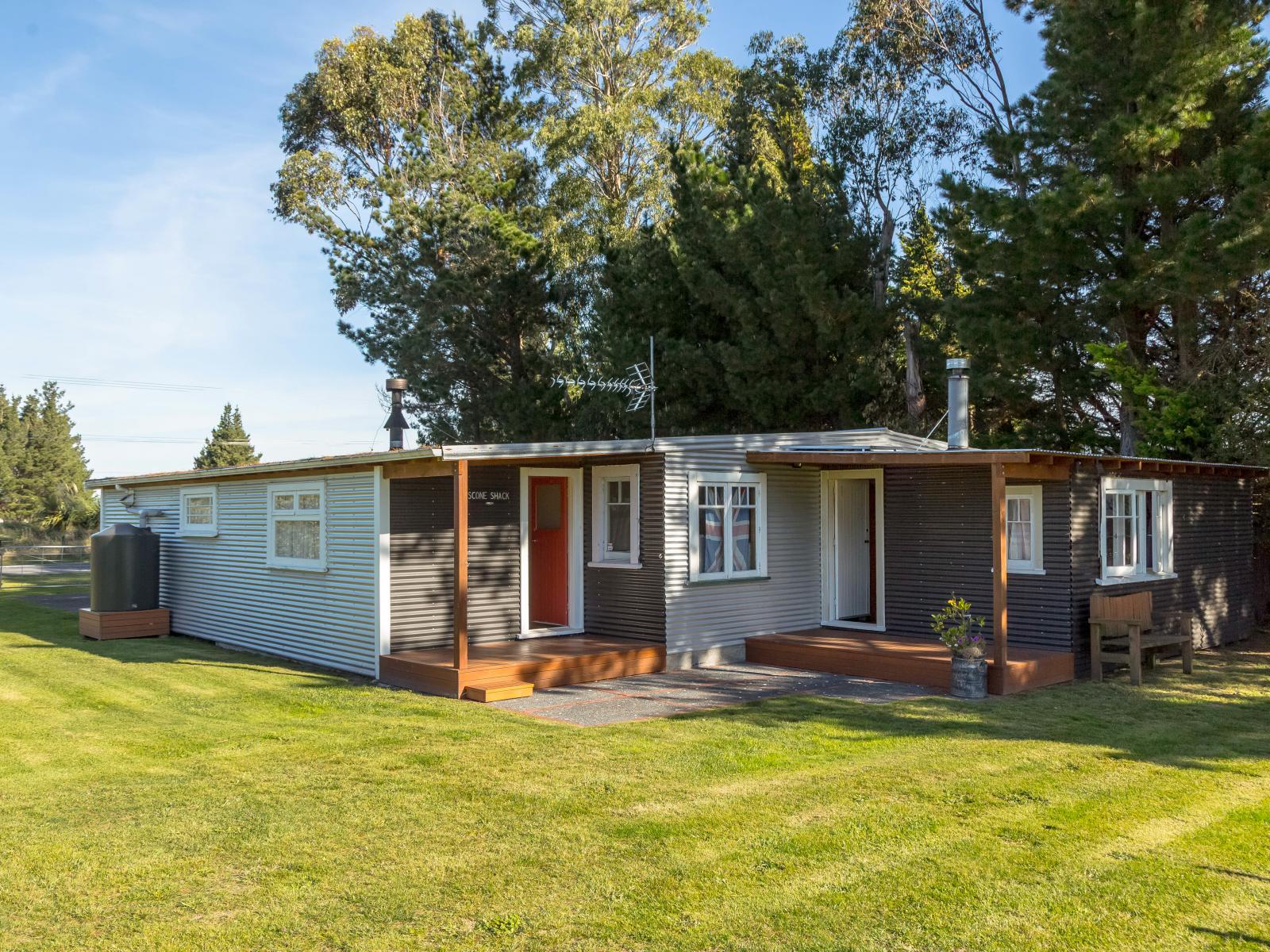 1303 State Highway 2, Tauherenikau