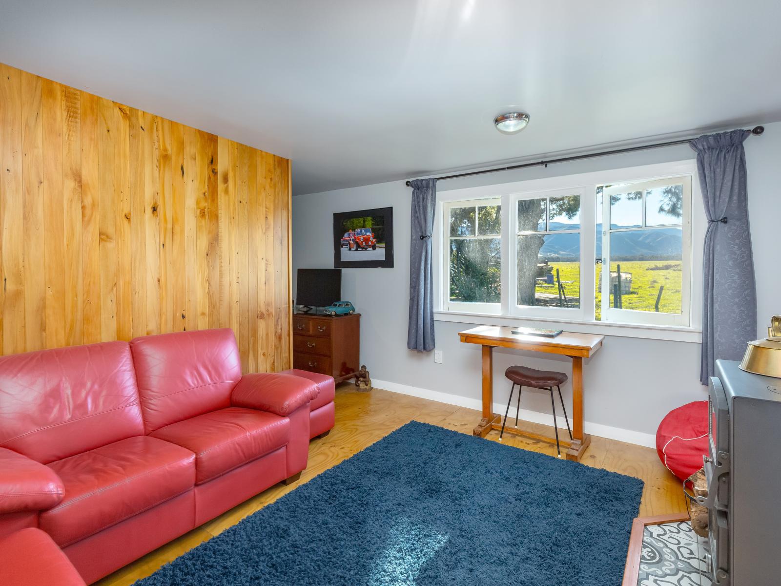 1303 State Highway 2, Tauherenikau