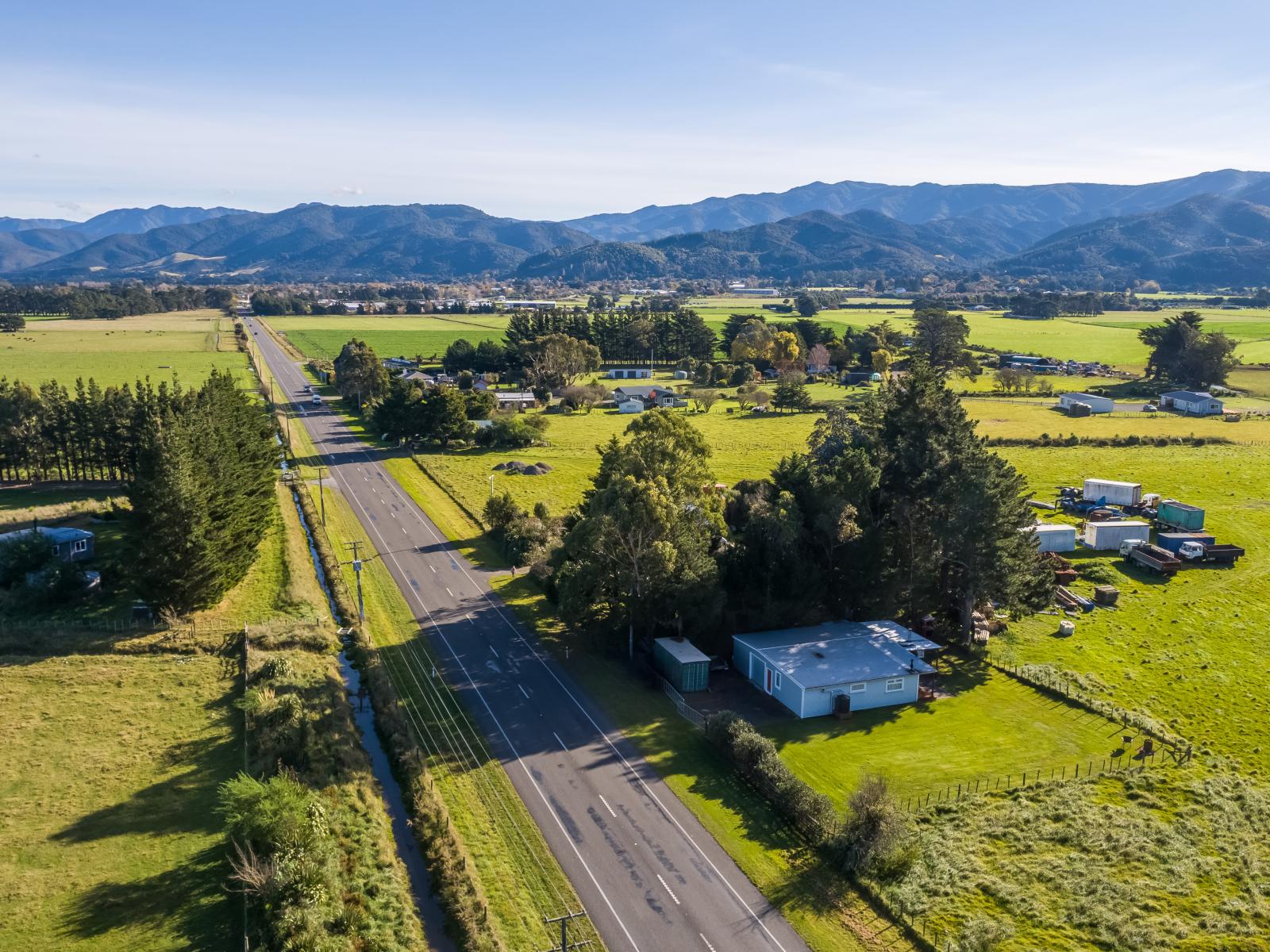 1303 State Highway 2, Tauherenikau