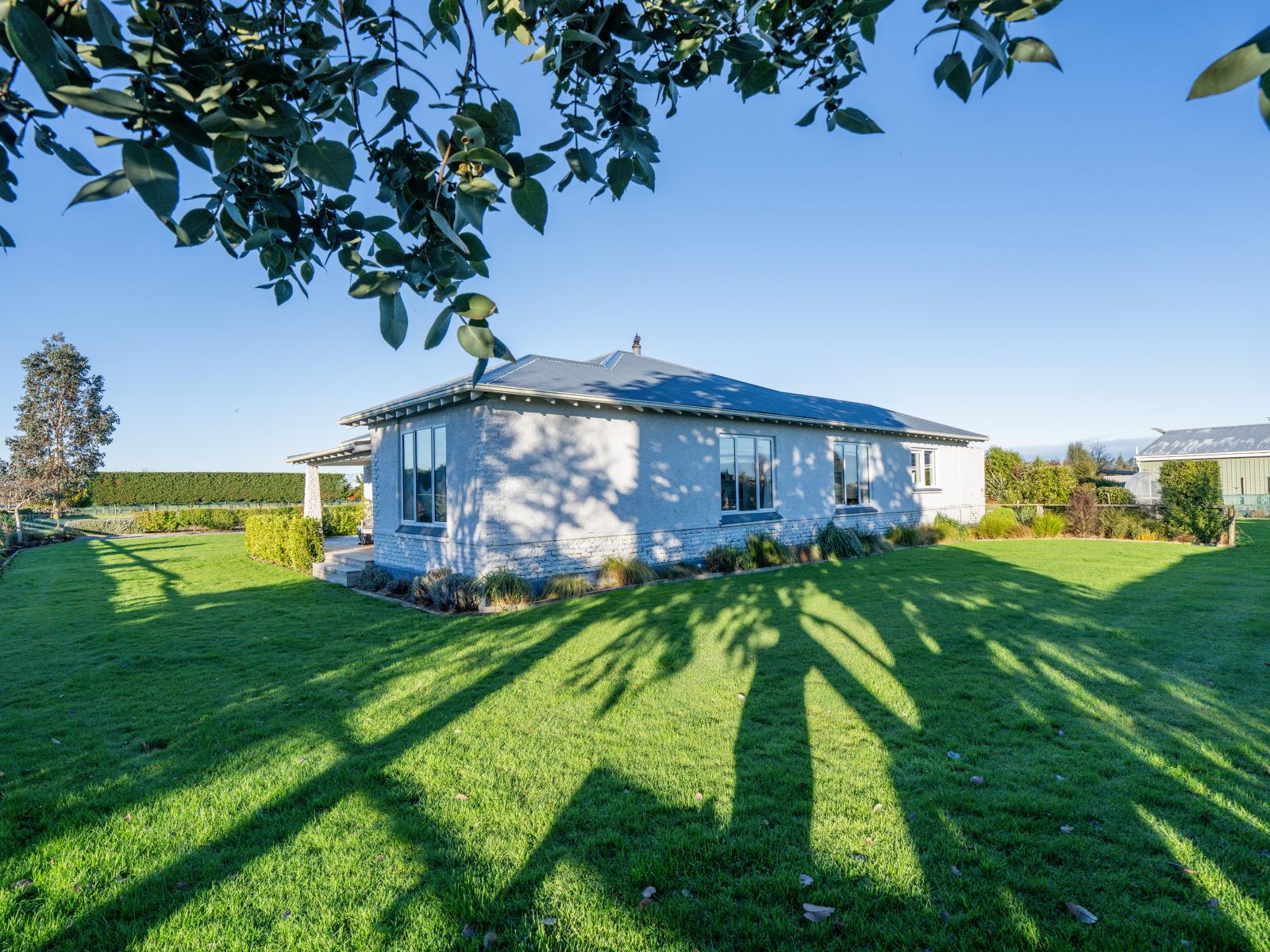 261 Wilsons Crossing Road, Tussock Creek