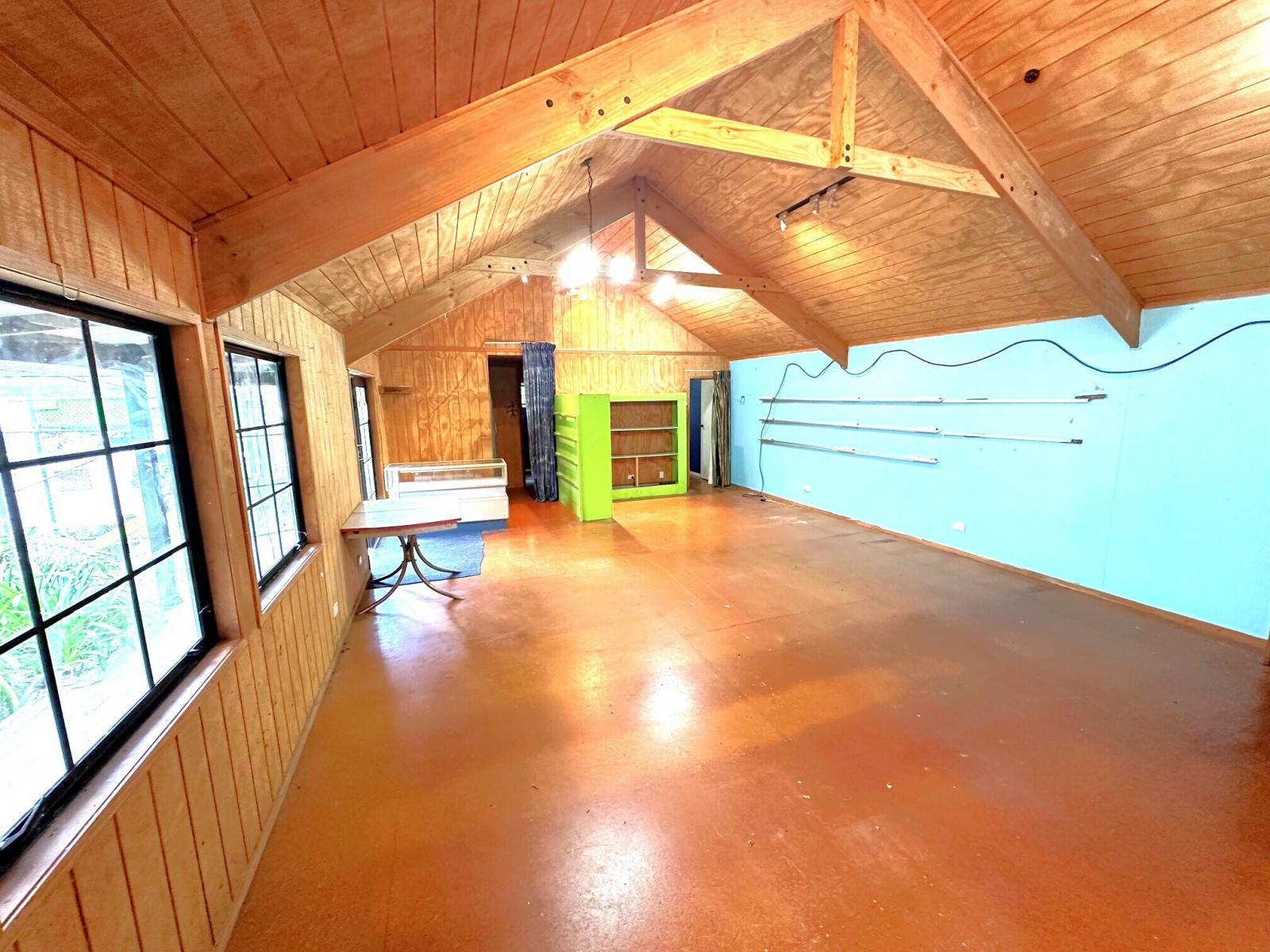 32 Main Road, Tirau