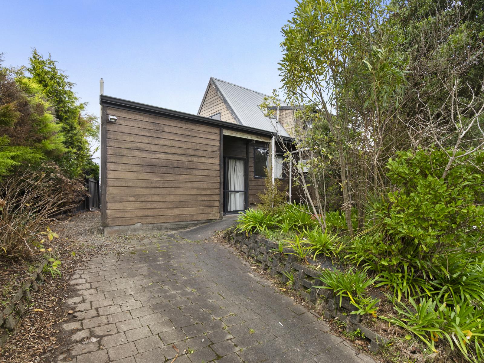 20 Springdale Grove, Fitzherbert