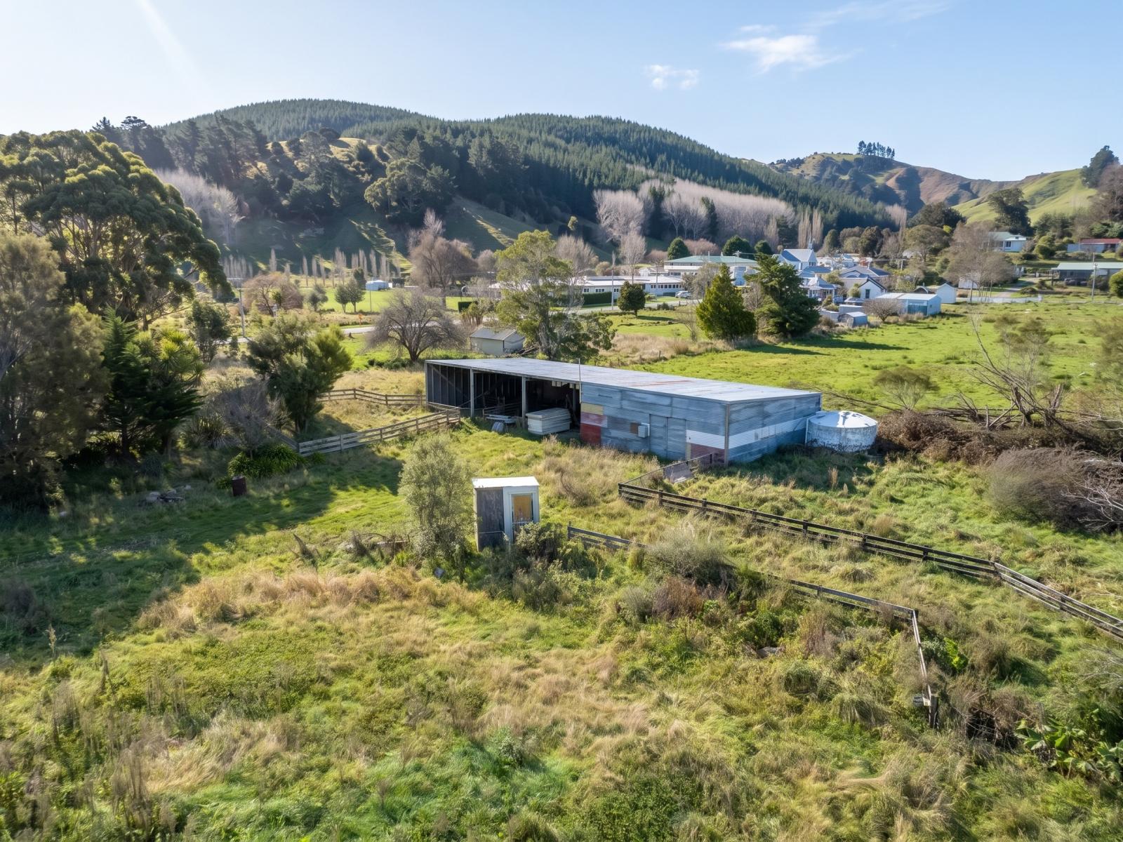 4 and 6 Charles Street, Tinui 
