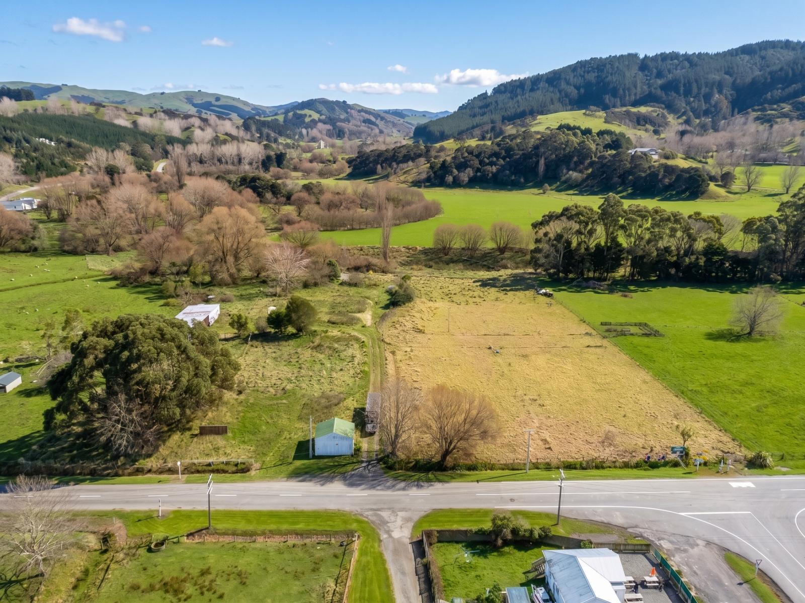 4 and 6 Charles Street, Tinui 