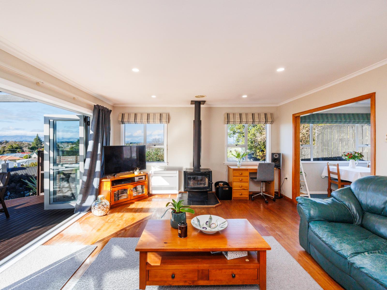 120 West Street, Feilding