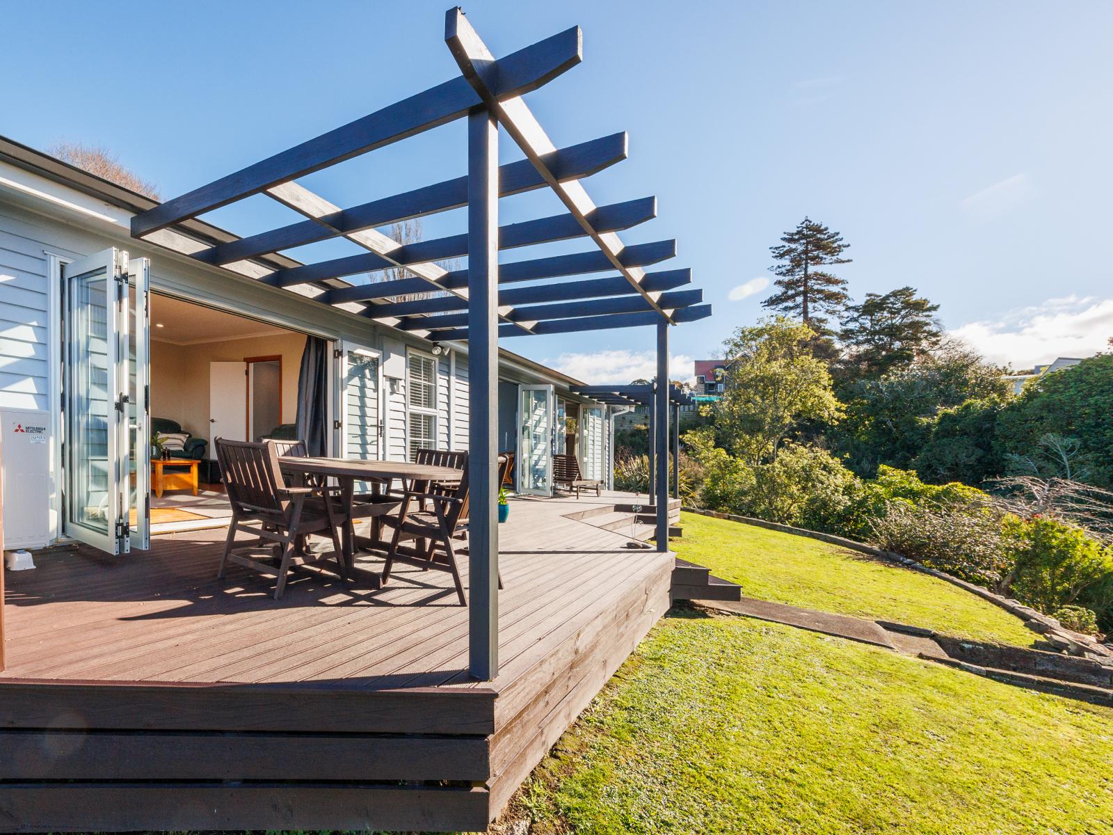 120 West Street, Feilding