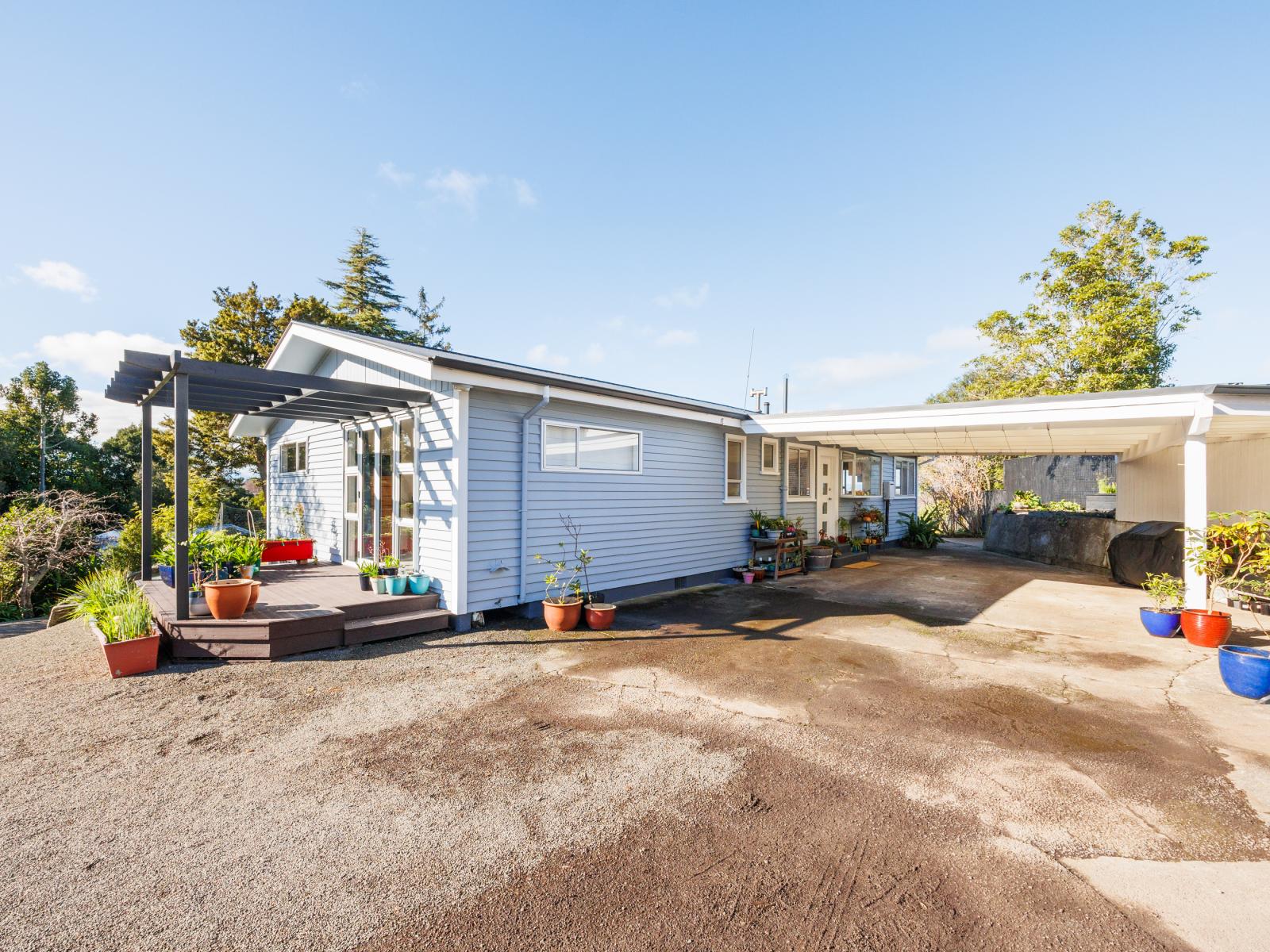 120 West Street, Feilding