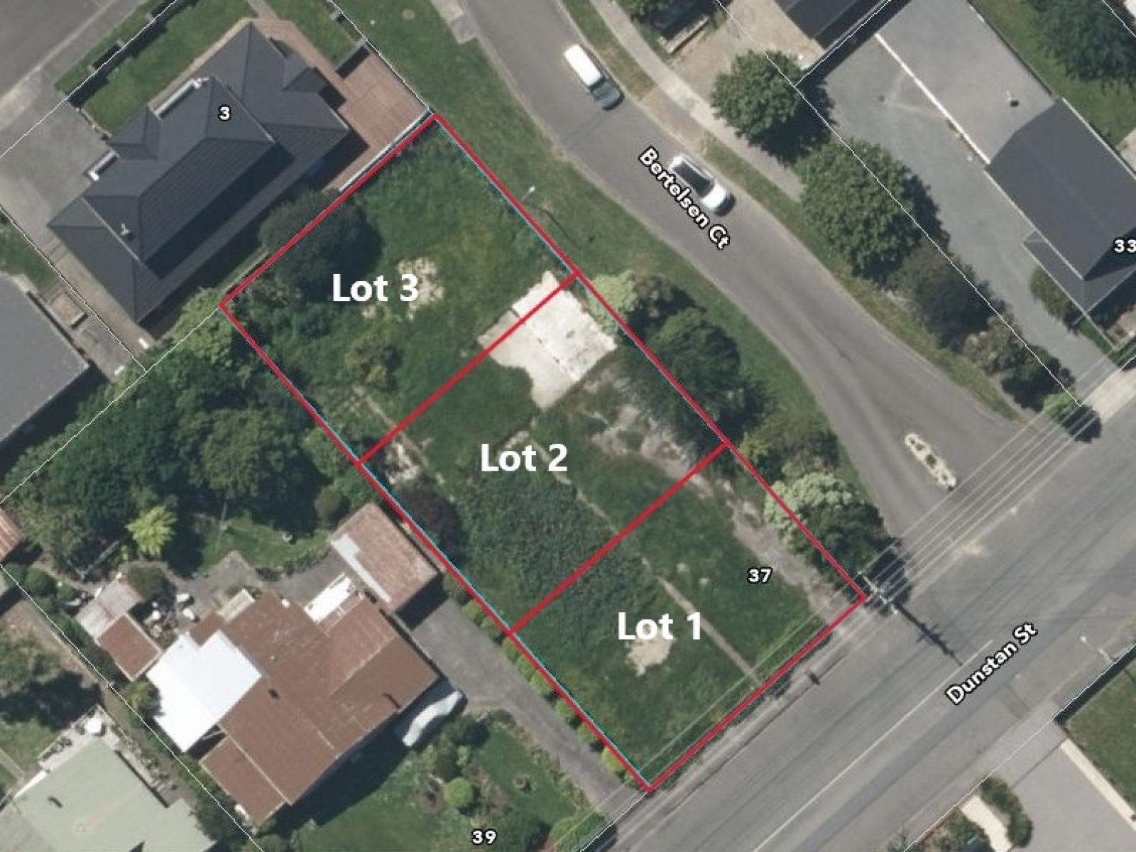 1-3, 37 Dunstan Street, Otaki