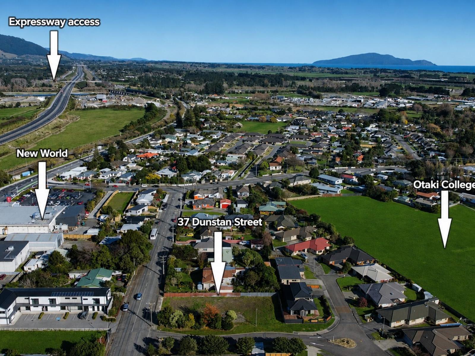 1-3, 37 Dunstan Street, Otaki