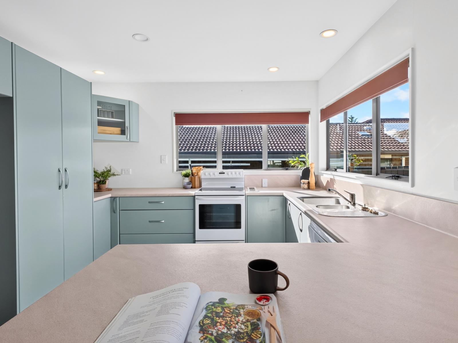 5 Panorama Place, Coastlands