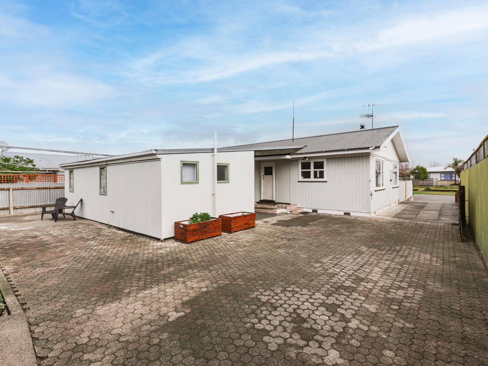 18 Norwich Crescent, Tamatea