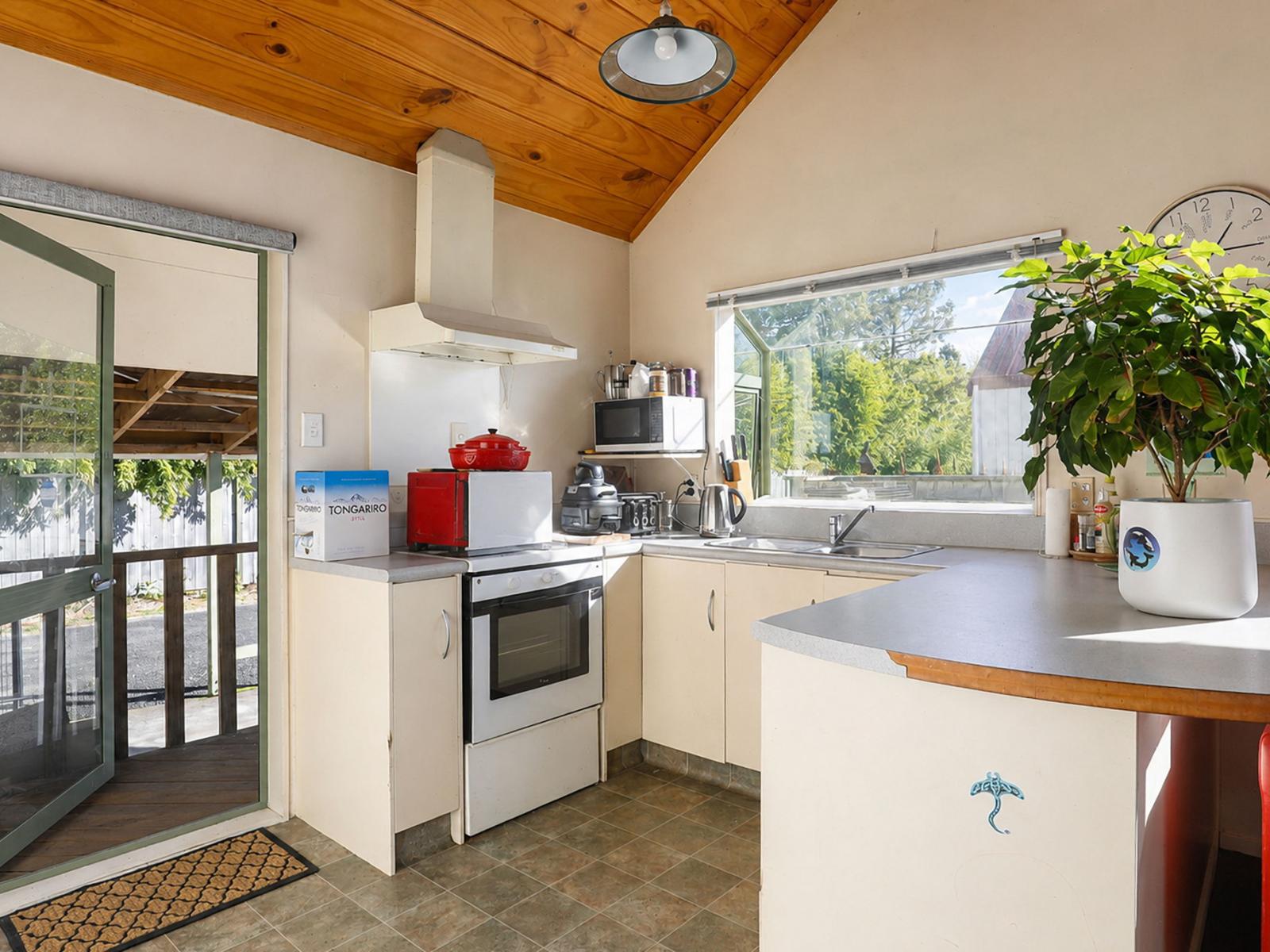 87 Whittaker Road, Koutu