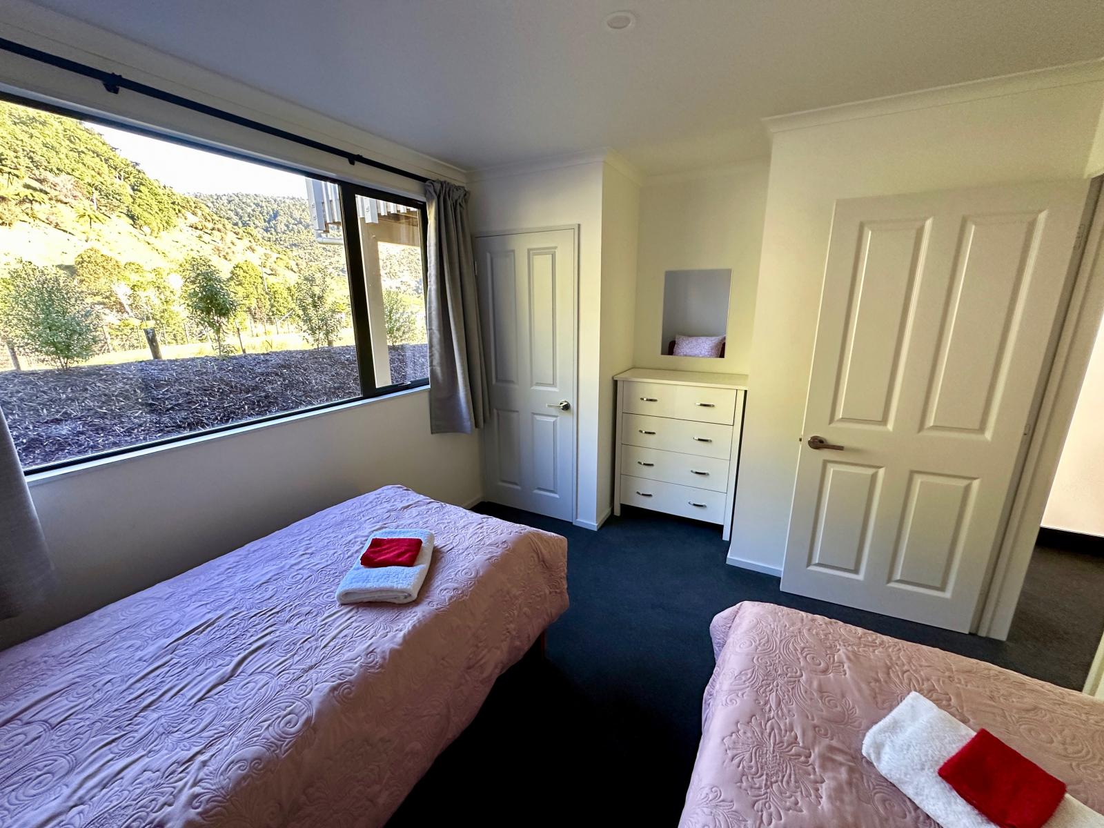 4 Horncastle Crescent, Little Wanganui