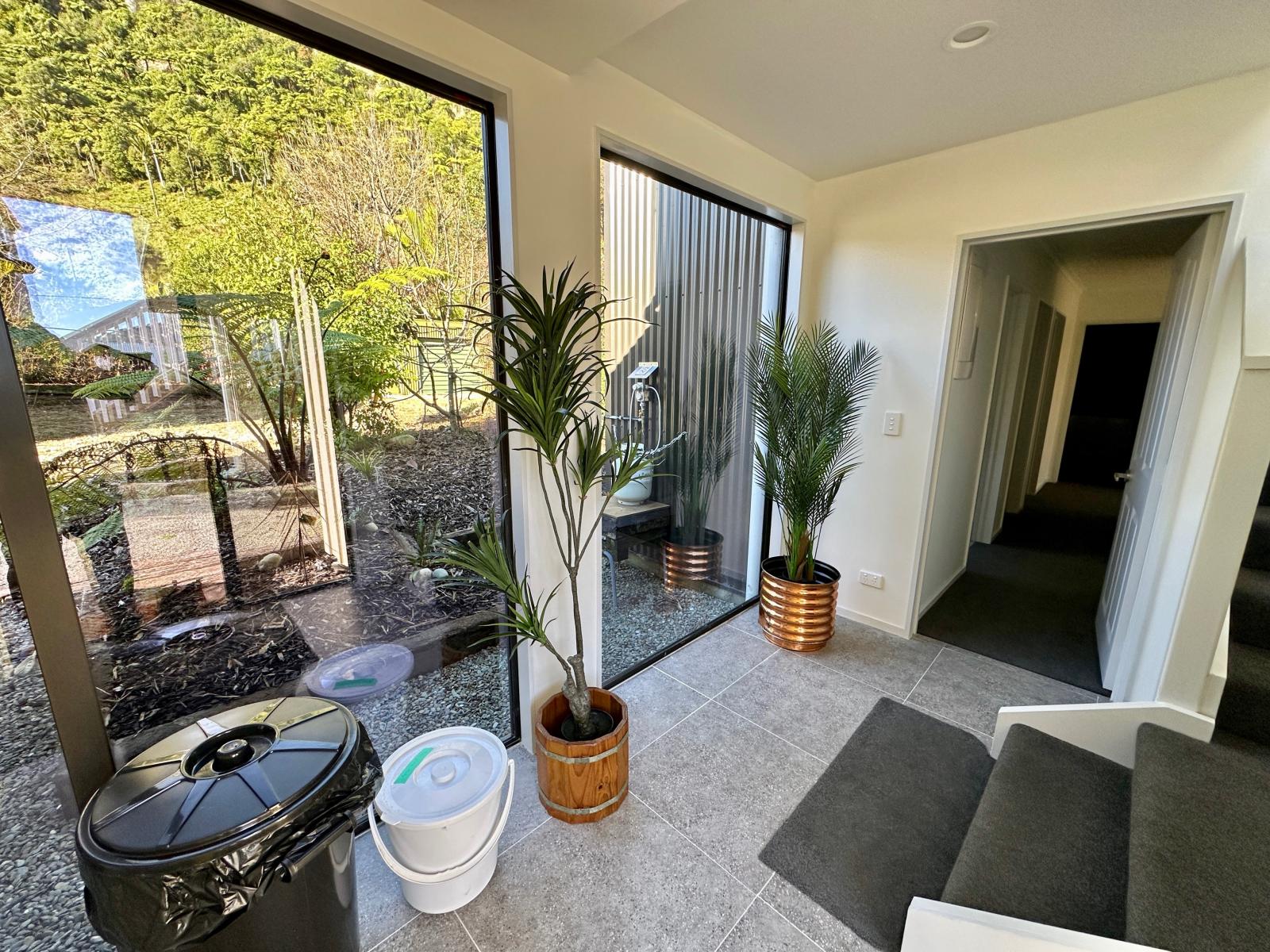 4 Horncastle Crescent, Little Wanganui