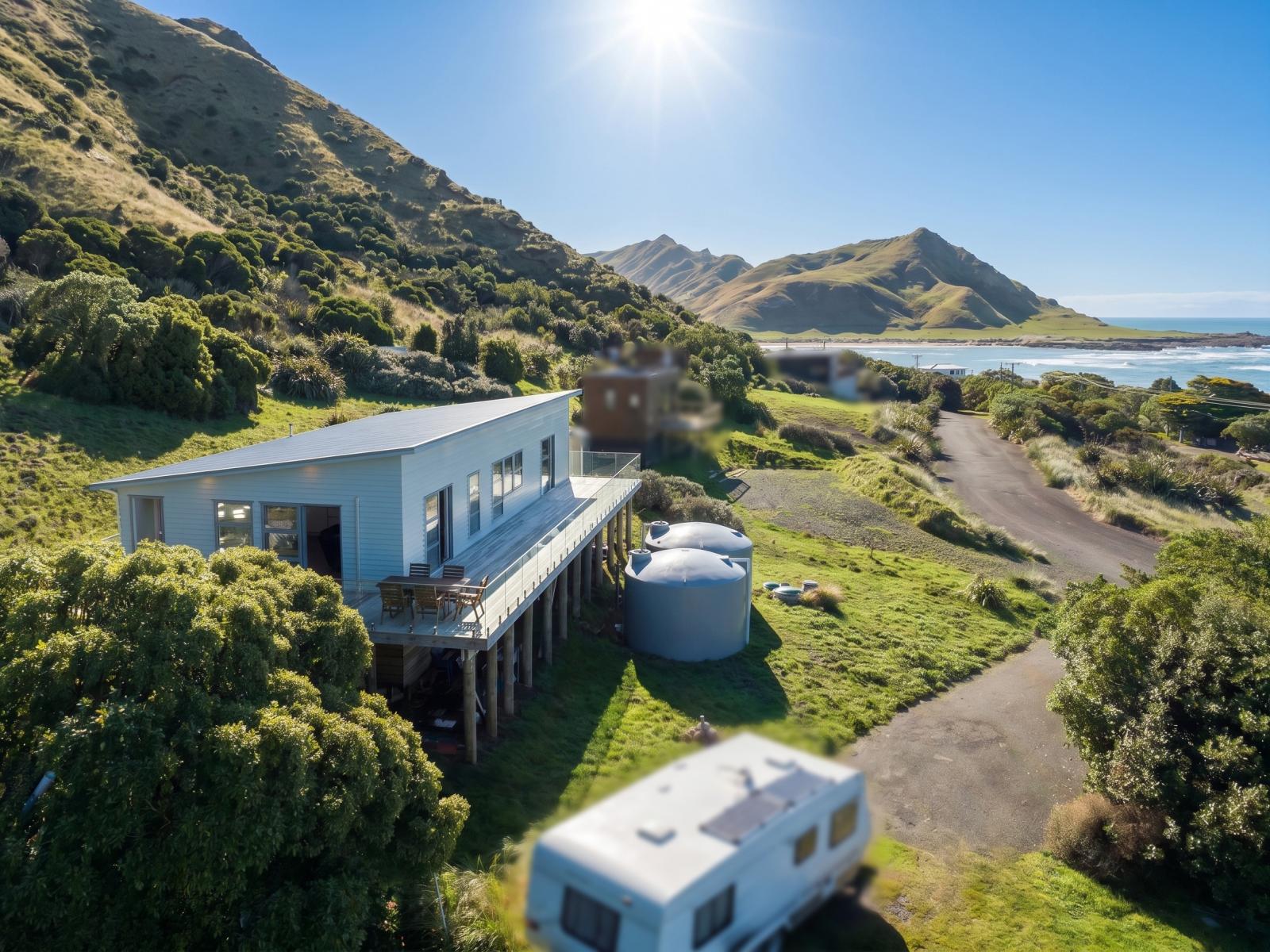 569B Te Awaiti Road, Tora