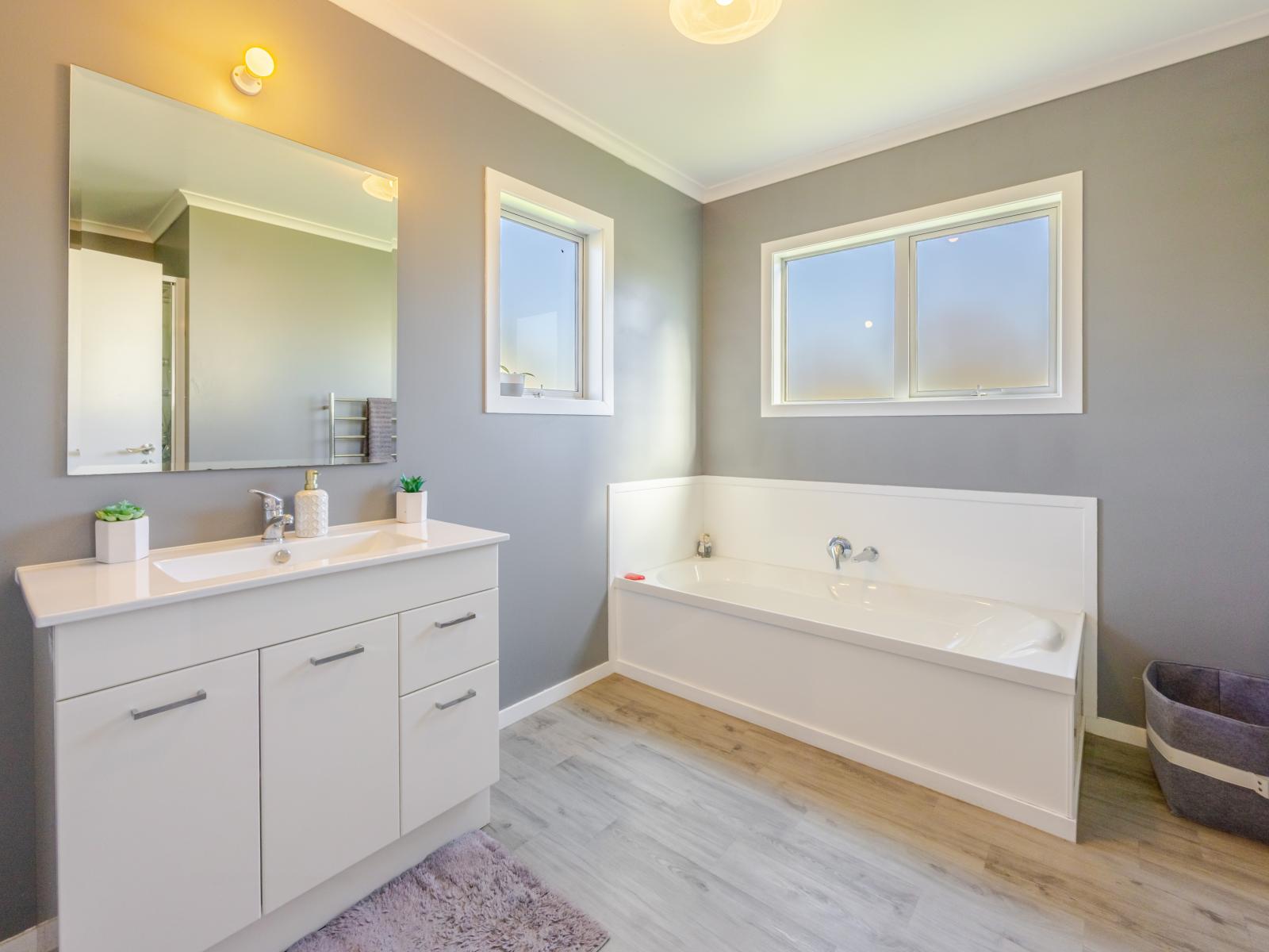 Unit 2, 218 Lindsay Road, Waipukurau