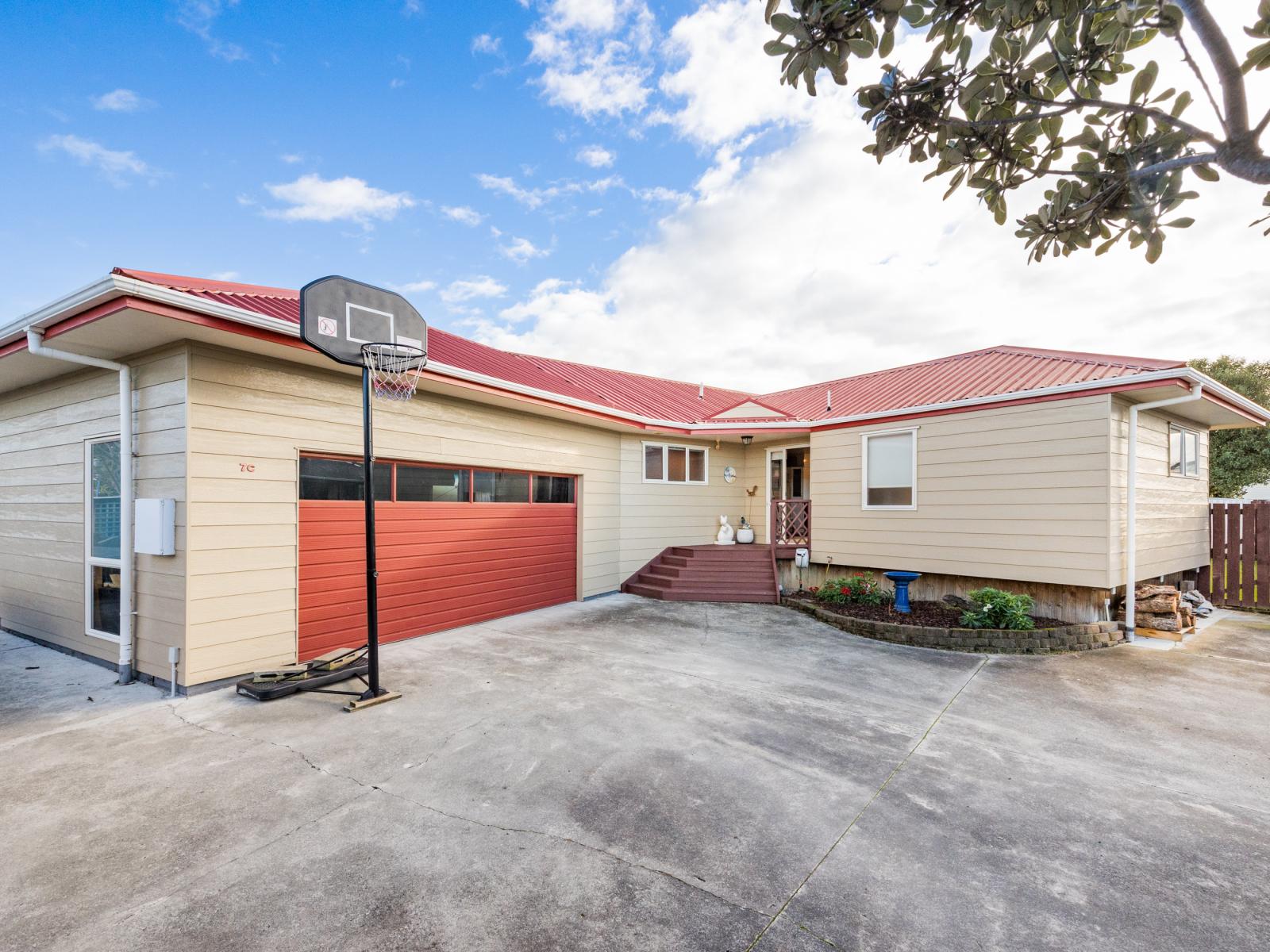 7C Mountfort Grove, Feilding