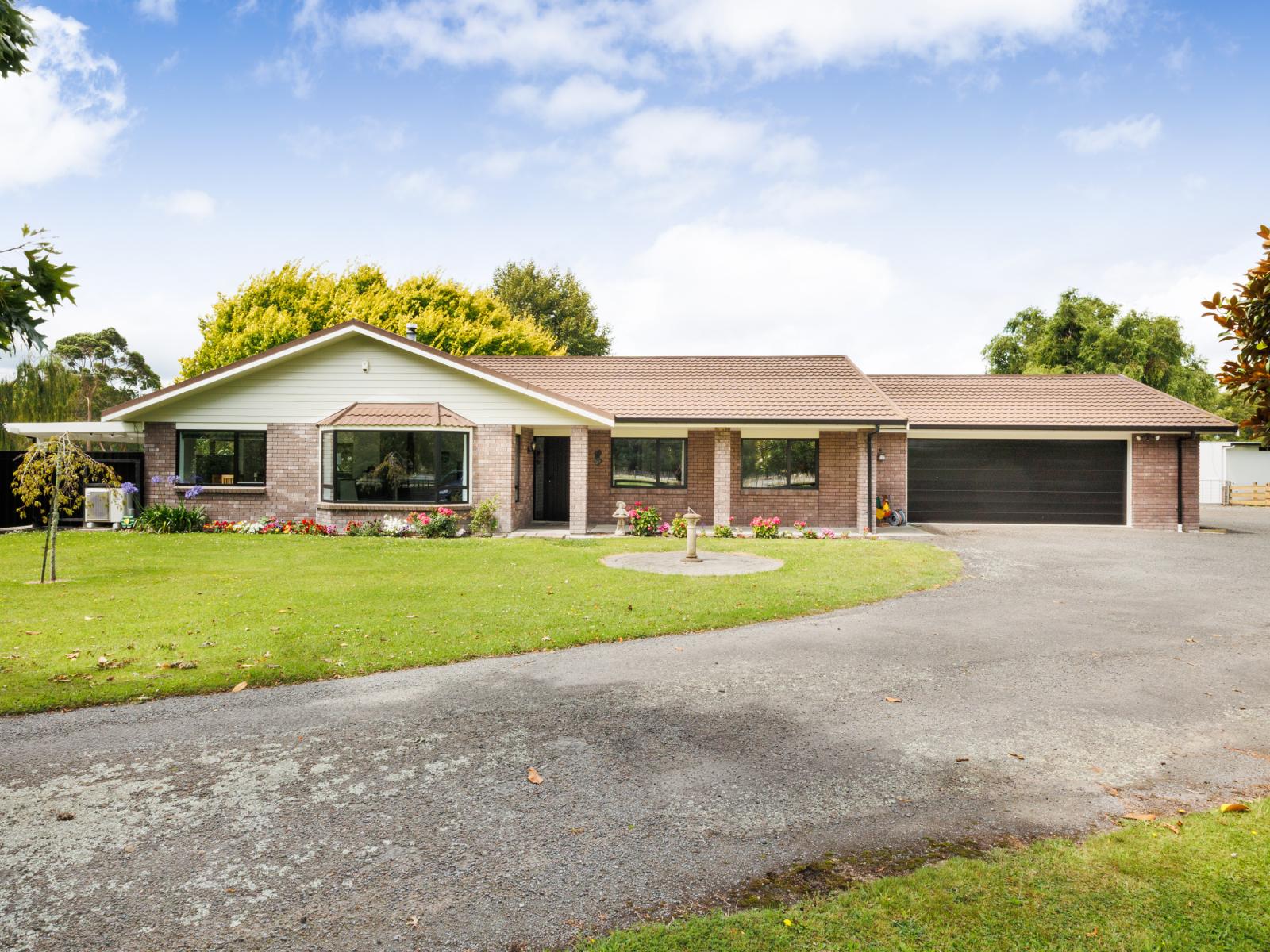 512 Milson Line, Newbury