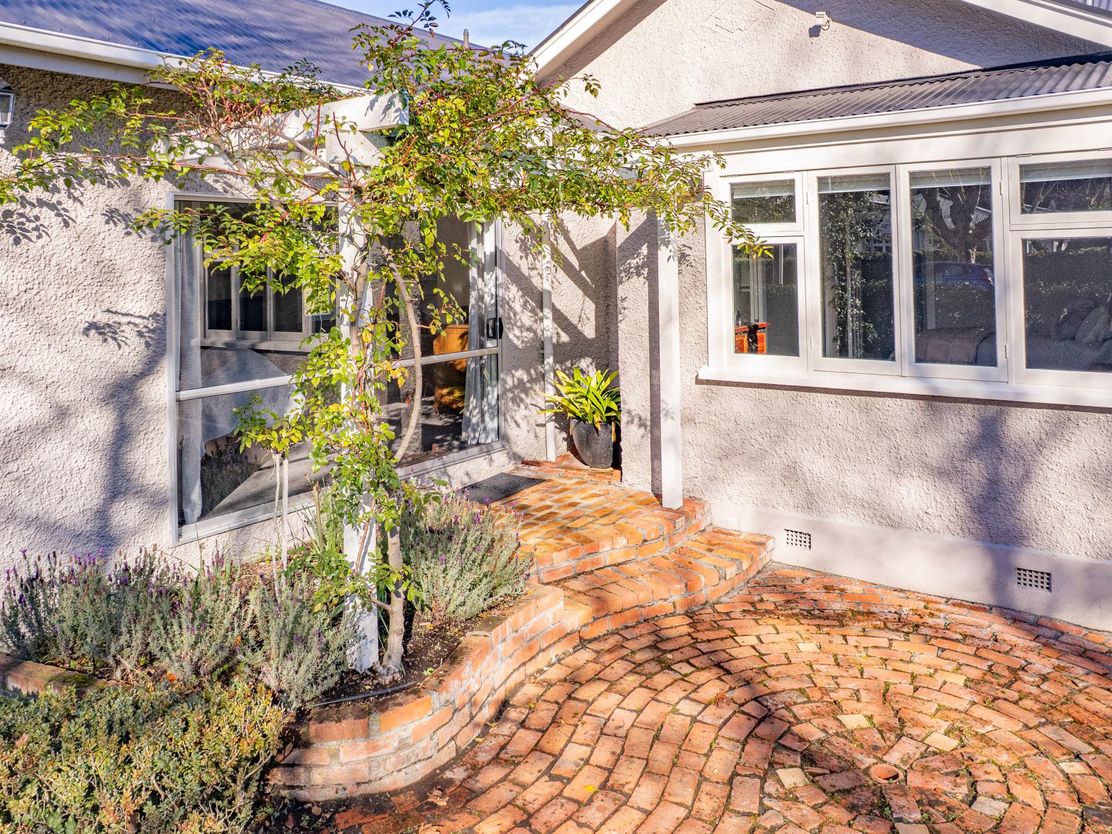 17 Kent Road, St Johns Hill