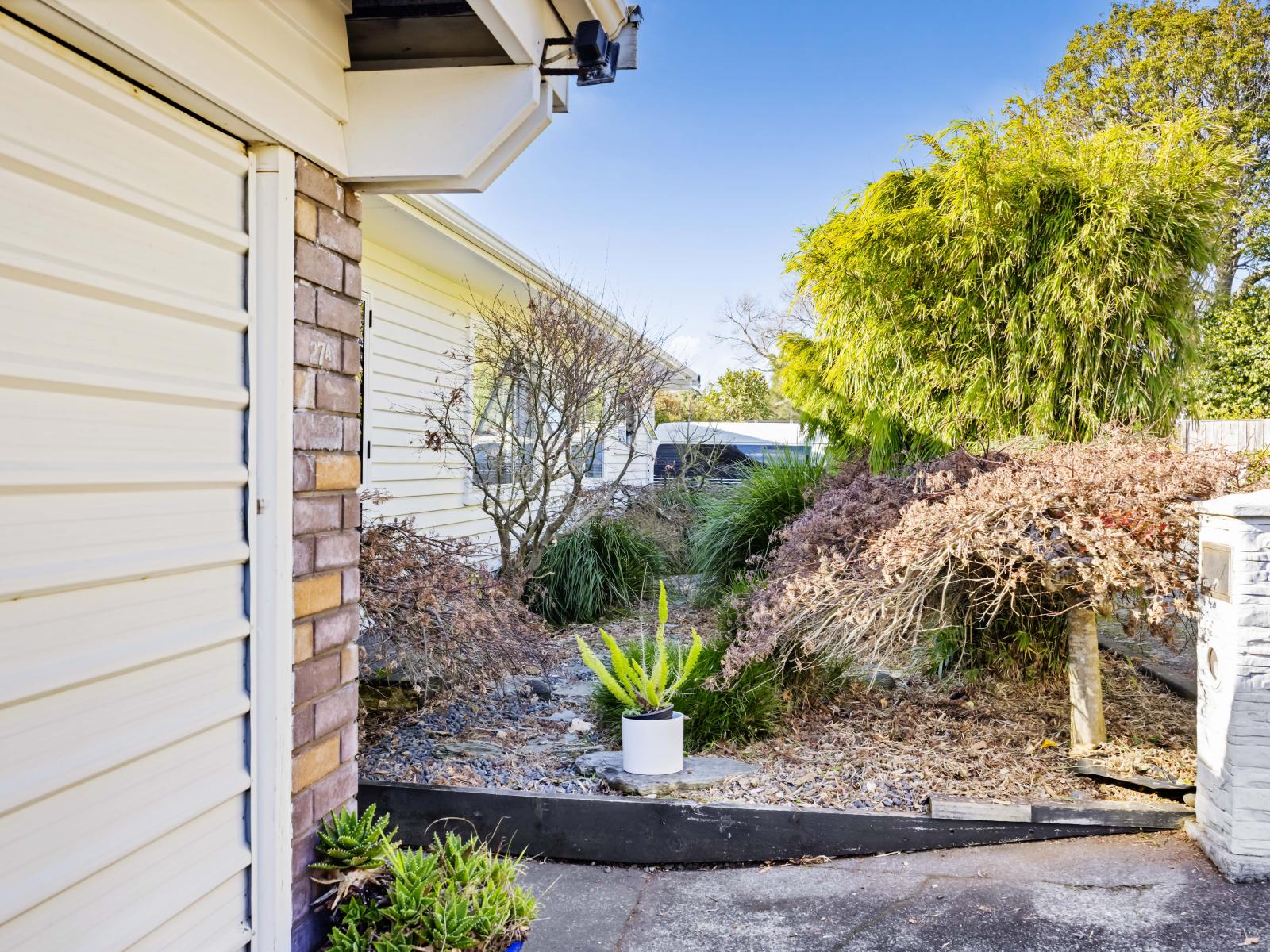27A Montana Place, Merrilands