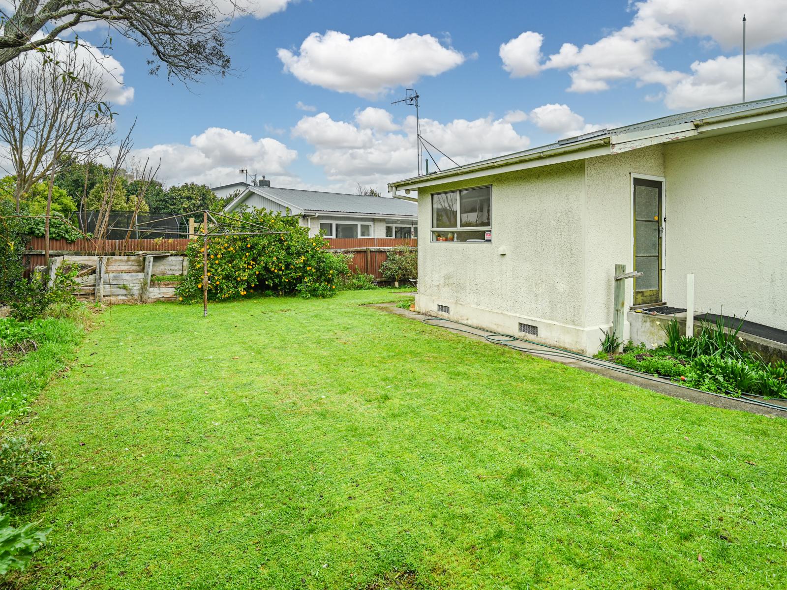 Unit 6, 37 Middle Road, Havelock North