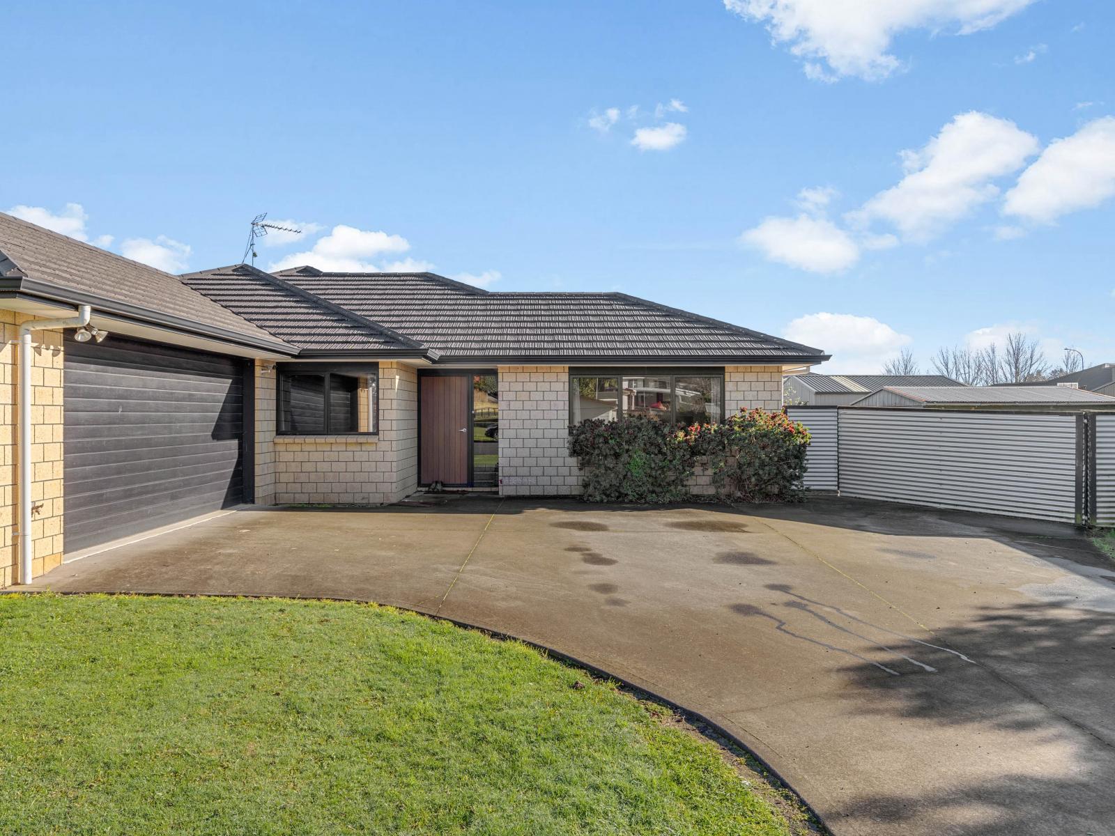 19 Okoroire Street, Tirau