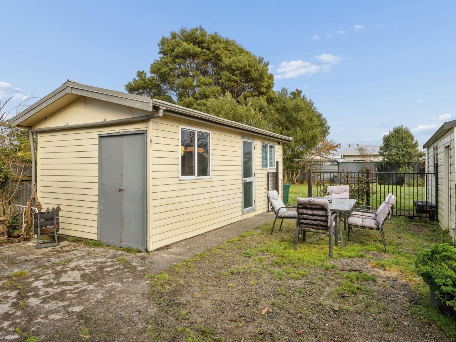 30 Derby Street, Westport
