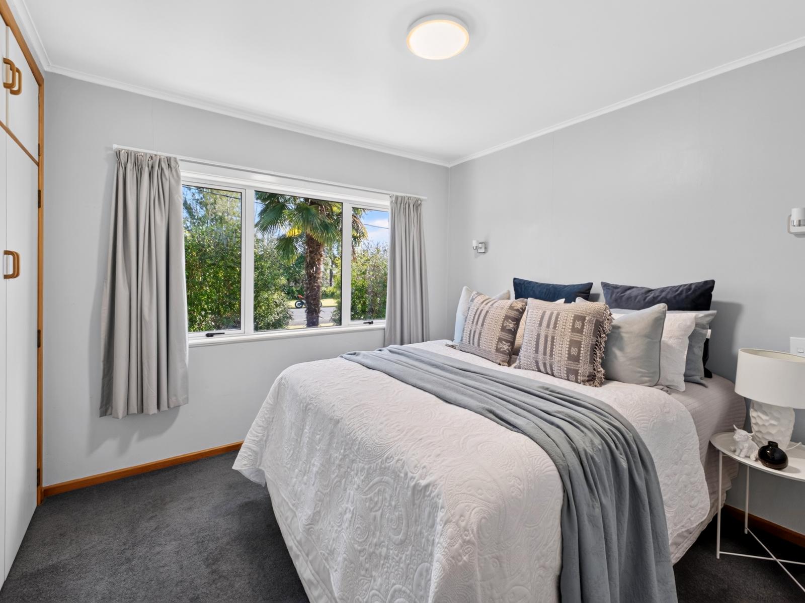 87 College Road, Edgecumbe