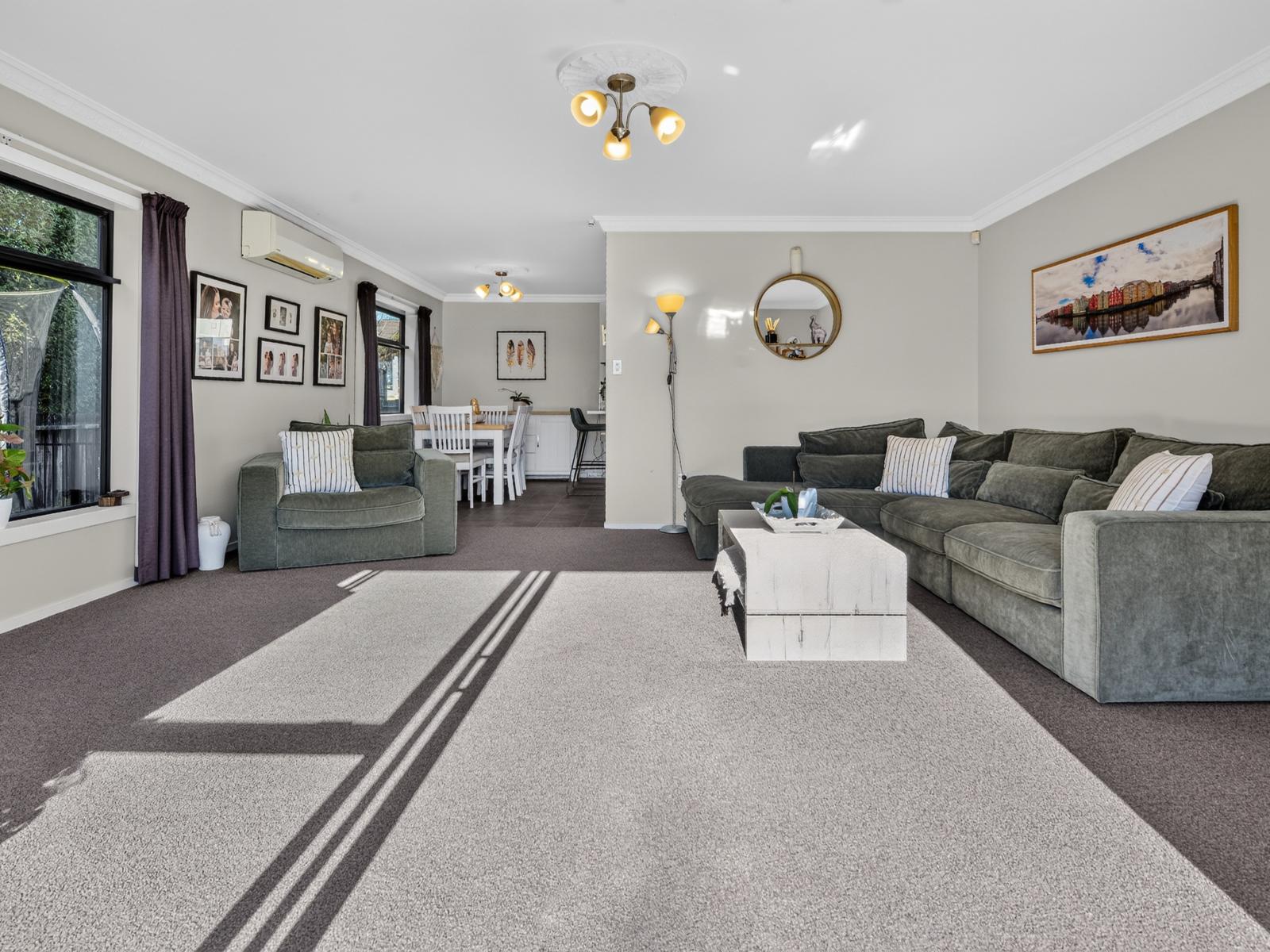 52B Amanda Avenue, Dinsdale