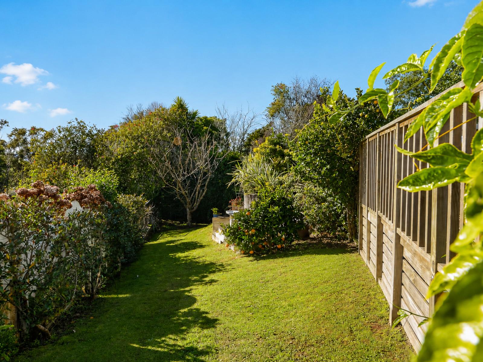 52B Amanda Avenue, Dinsdale