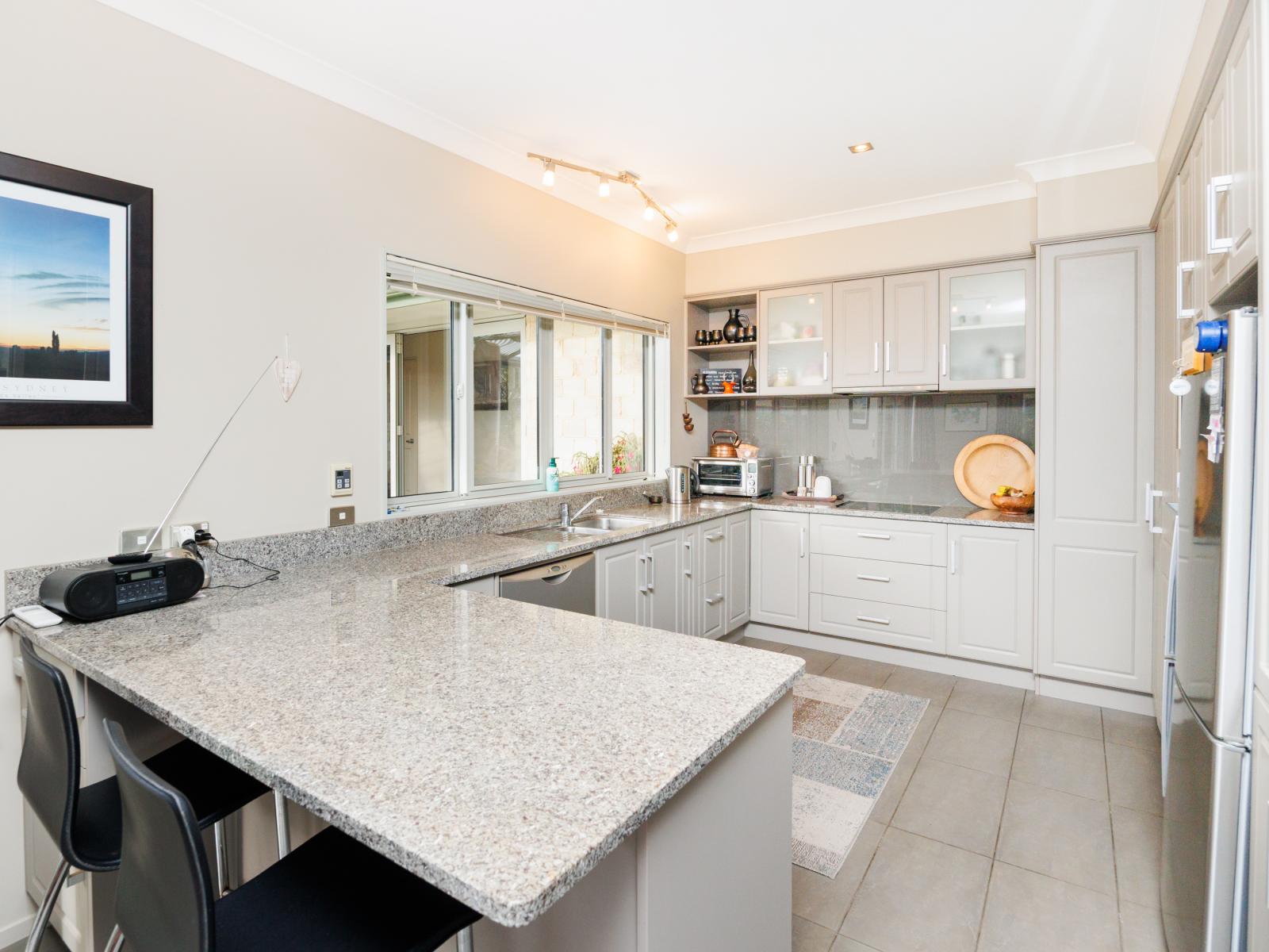 3 Godwit Court, Foxton Beach