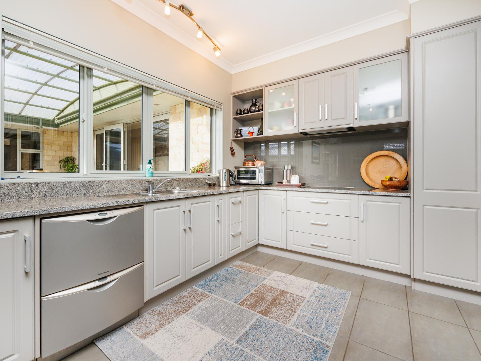 3 Godwit Court, Foxton Beach
