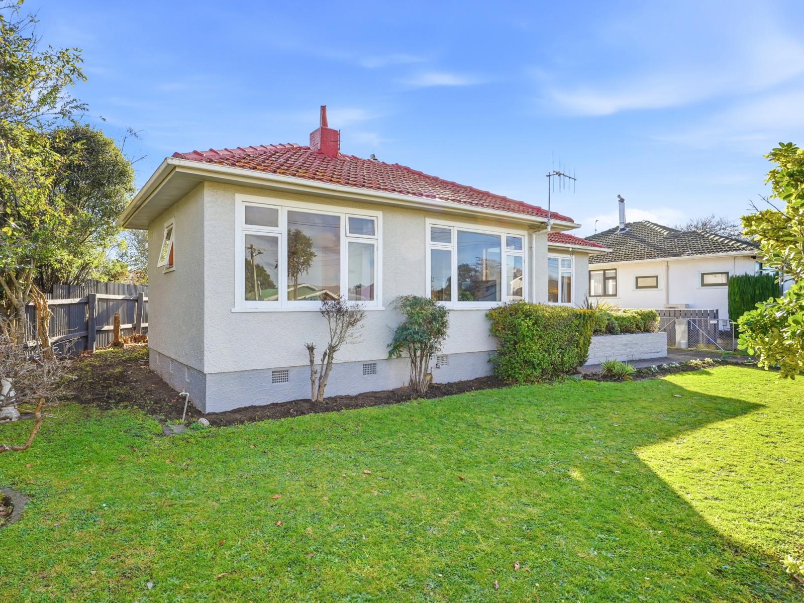 17 Tinirau Street, Whanganui East