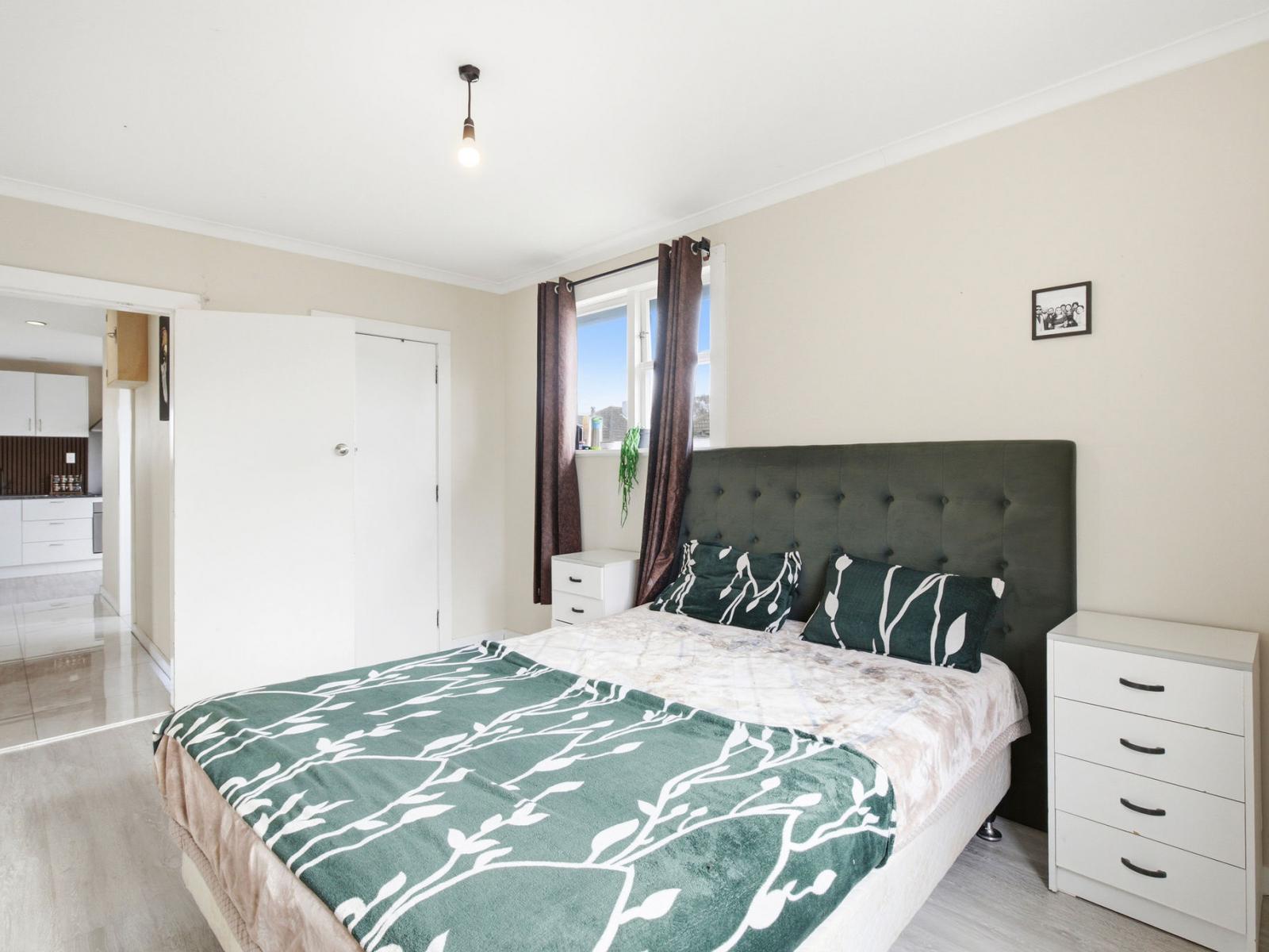 97 Carlton Avenue, Tawhero