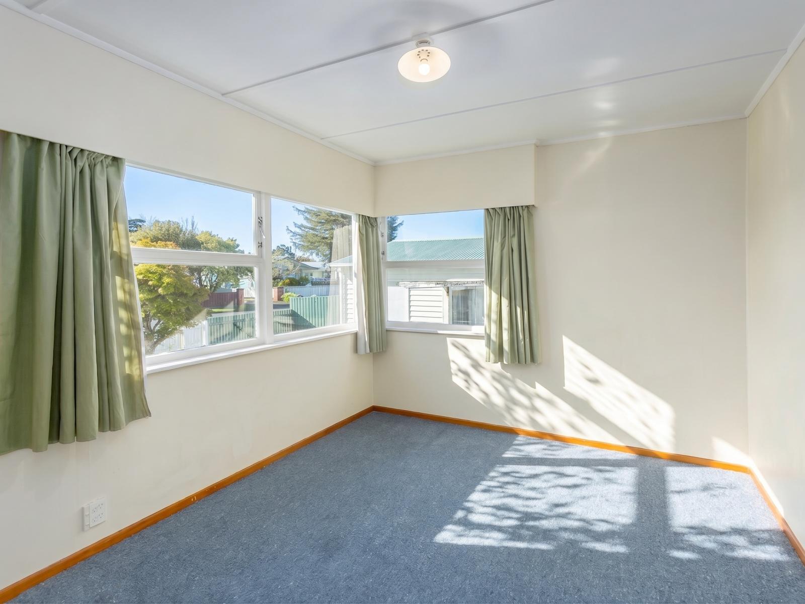 8 Daniell Street, Masterton